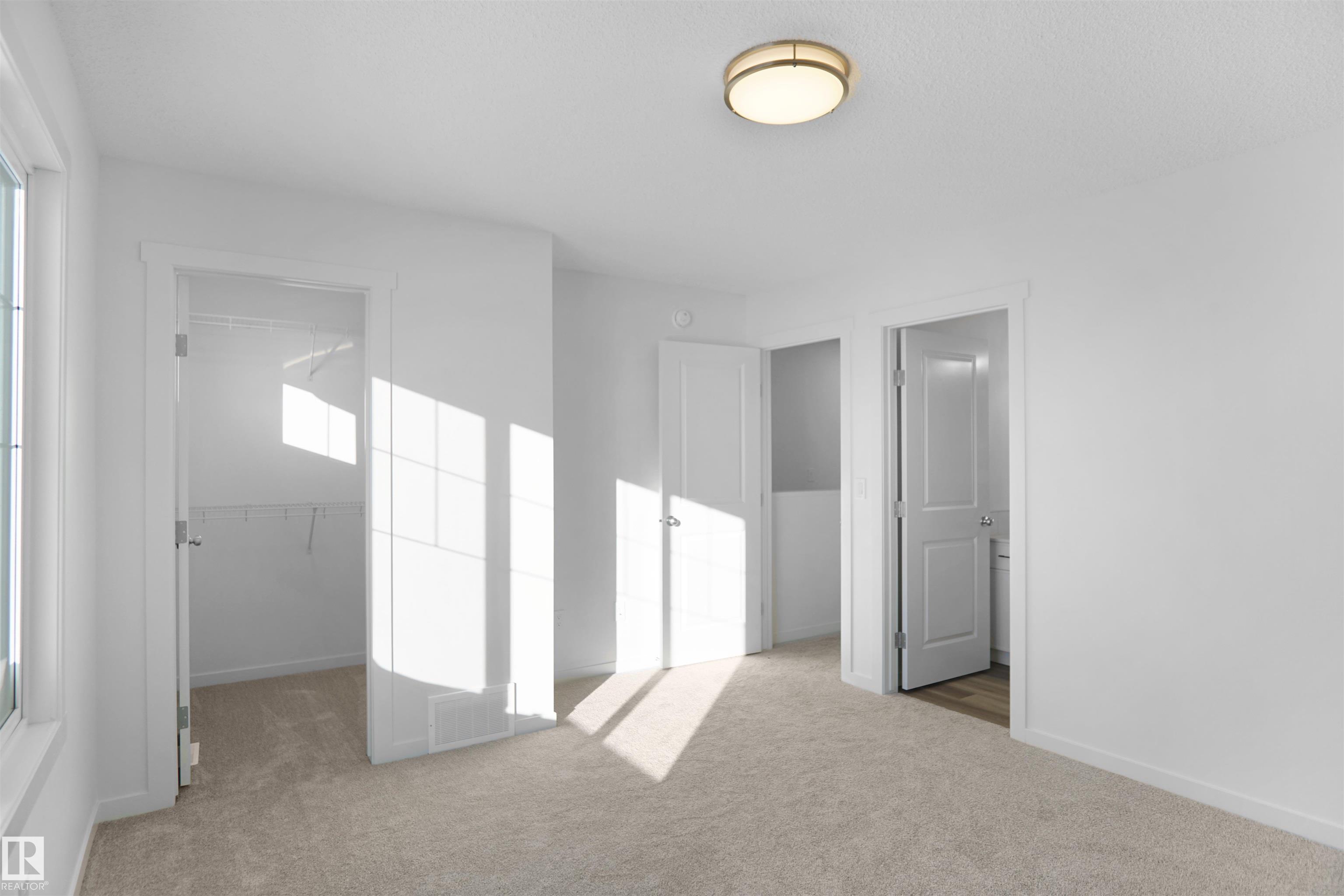 Photo 13 at 3 Edgewater Close, Easton, Spruce Grove