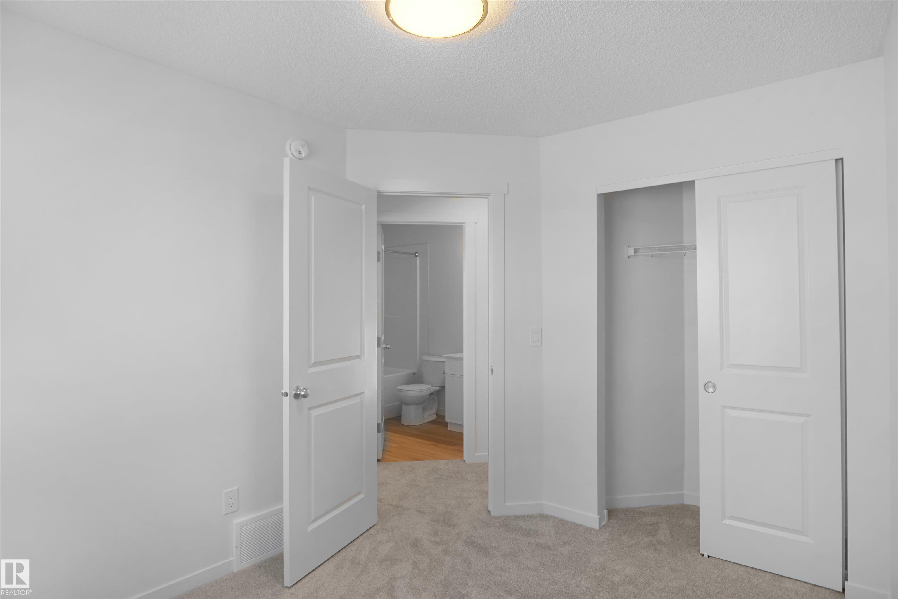 Photo 16 at 3 Edgewater Close, Easton, Spruce Grove