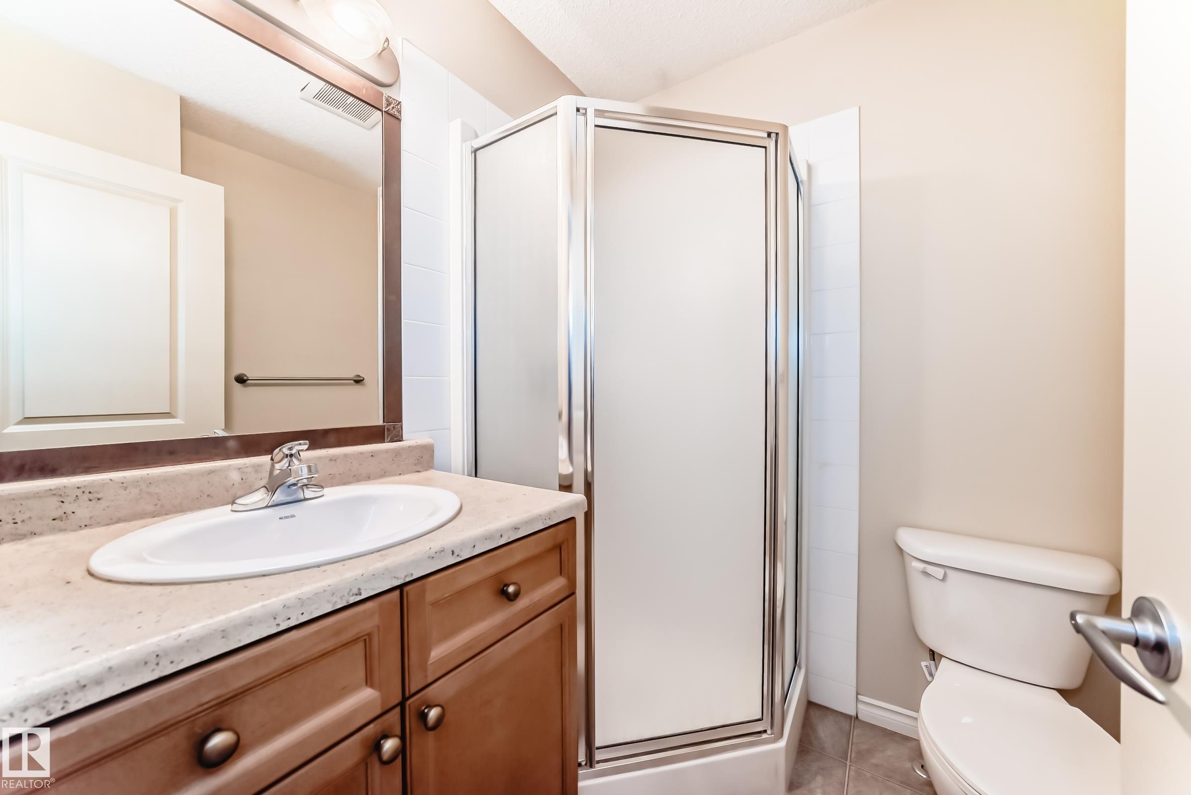 https://zimg.paragon.ice.com/ParagonImages/Property/PM/RAE/225398723/16/0/0/98326f0a82c3bcada1ce4fe04aa2cb9f/1/5b8550135ff05a35d19a15ecde195f06/225398723-5cb87ca3-bb2c-43d8-b108-78216ccd04f4.JPG