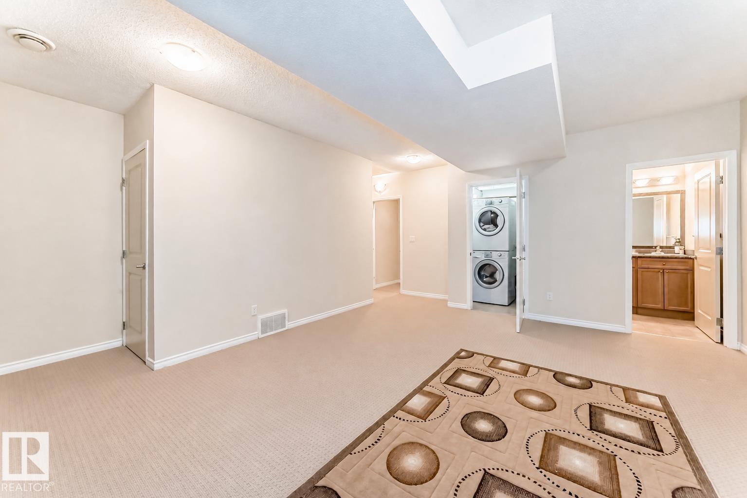 https://zimg.paragon.ice.com/ParagonImages/Property/PM/RAE/225398723/24/0/0/331aa46e0c6e05006e895ea0bff6b621/1/5b8550135ff05a35d19a15ecde195f06/225398723-0b897442-393c-4174-88d5-973f953cfa4f.JPG