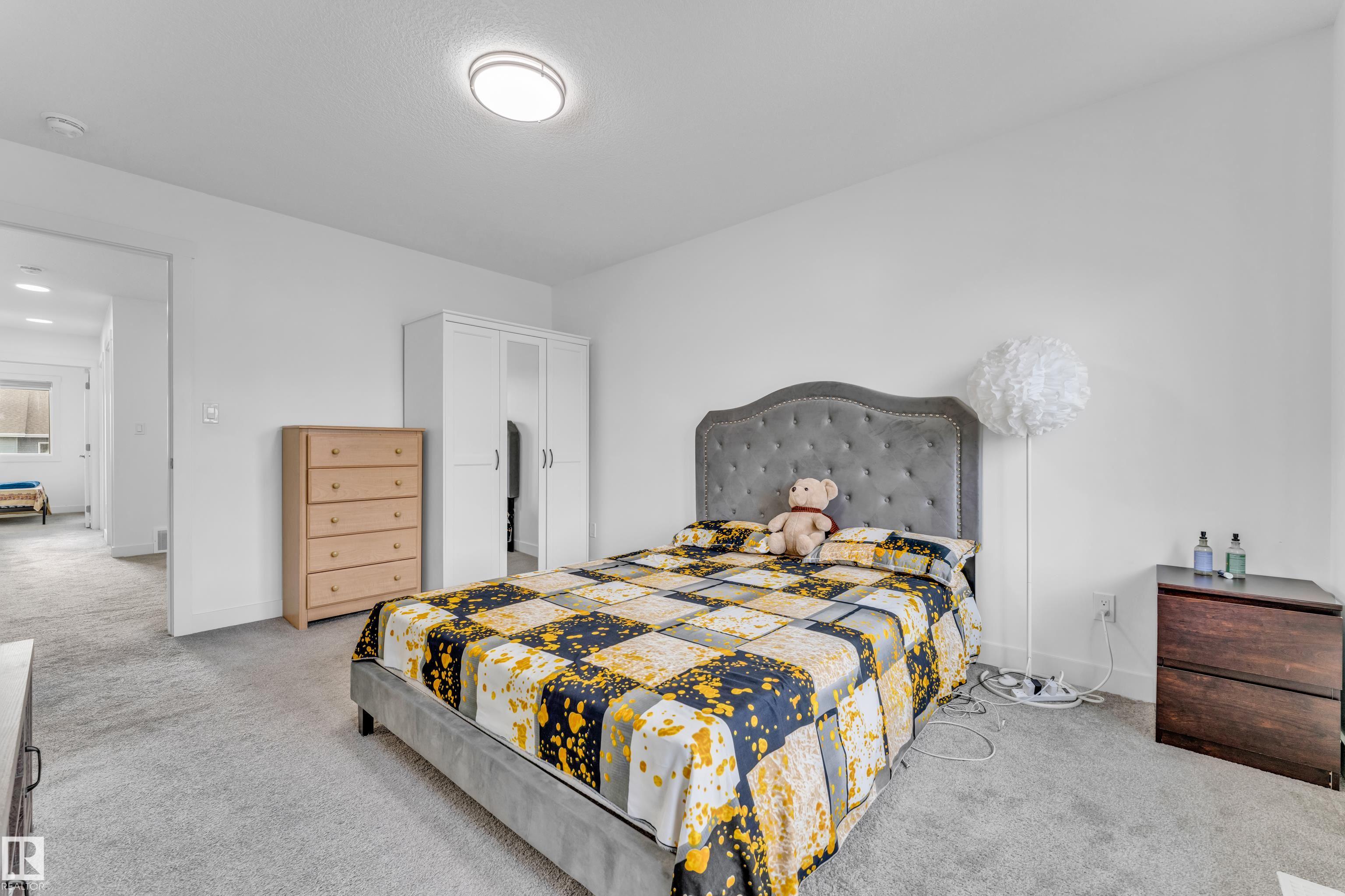 https://zimg.paragon.ice.com/ParagonImages/Property/PM/RAE/225398744/22/0/0/4d5a3d620cdce90e0095ab2557c6d045/1/4e7689cda49c691c76e7afb0577cb1a9/225398744-55fc0bcb-cc6d-4bf4-a7ab-c1c7aedd6134.JPG