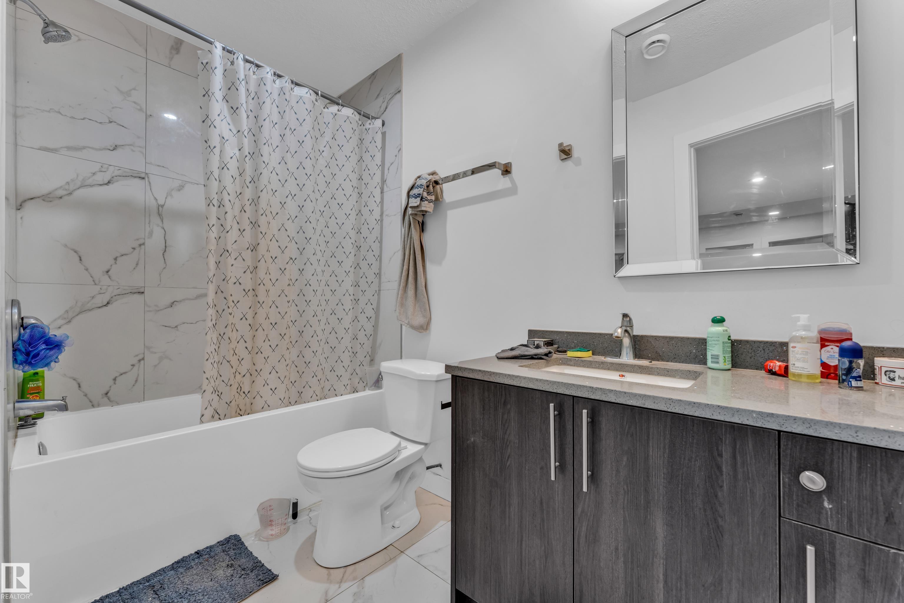 https://zimg.paragon.ice.com/ParagonImages/Property/PM/RAE/225398744/32/0/0/03fb697844ca103591c80b3391804190/1/4e7689cda49c691c76e7afb0577cb1a9/225398744-bc70b651-d0e9-4999-9740-b17b011b3053.JPG