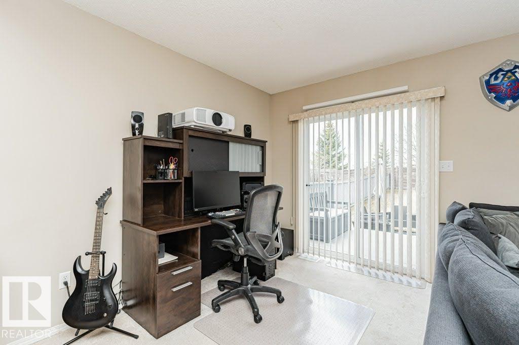 https://zimg.paragon.ice.com/ParagonImages/Property/PM/RAE/225398753/12/0/0/6fb890cee9850aec83369b16d6810825/1/62bb246c15dea50b61a3054601908cc5/225398753-82221a8a-af2a-42dc-a939-2d1e97f7e3a0.JPG