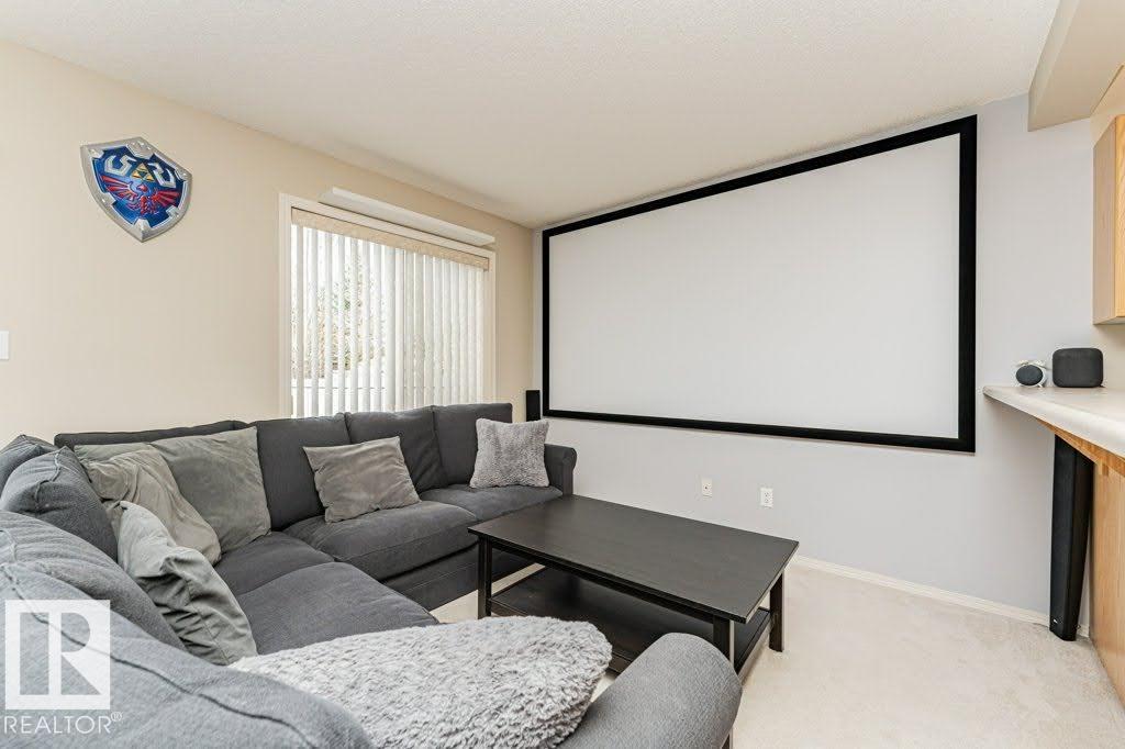 https://zimg.paragon.ice.com/ParagonImages/Property/PM/RAE/225398753/16/0/0/487ba6c46c6b214bfc64c779163a0111/1/62bb246c15dea50b61a3054601908cc5/225398753-d4eddb06-713c-4116-a742-f1b224ce18de.JPG