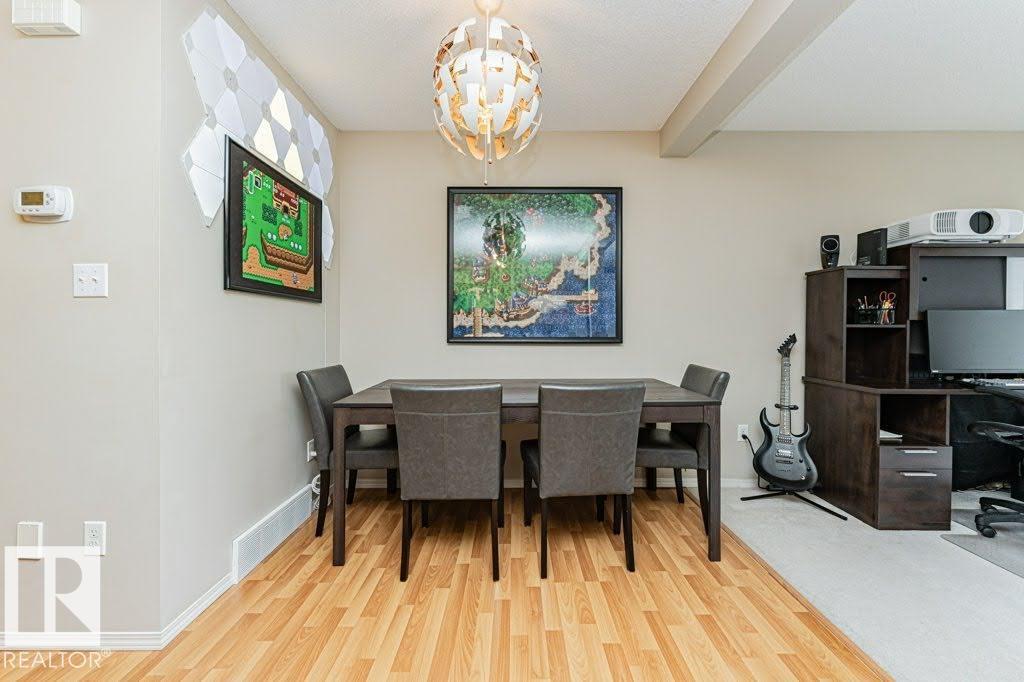 https://zimg.paragon.ice.com/ParagonImages/Property/PM/RAE/225398753/6/0/0/942d055697b0894088610fd20f353758/1/62bb246c15dea50b61a3054601908cc5/225398753-1869a10a-2ba0-4fc1-a82a-749d67ed8027.JPG