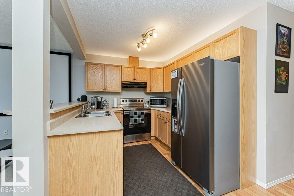 https://zimg.paragon.ice.com/ParagonImages/Property/PM/RAE/225398753/8/0/0/28d3ce86b44208c1dffe1b9edfab74f2/1/62bb246c15dea50b61a3054601908cc5/225398753-3d4e12d1-aef6-4509-93fe-c80c649afa44.JPG