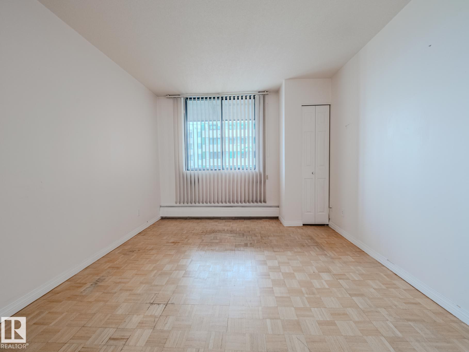 https://zimg.paragon.ice.com/ParagonImages/Property/PM/RAE/225398766/40/0/0/1353f8ff9dcf0a84921c43a843ebde72/1/305dba479c4e6ee972e38612bb230452/225398766-AF4E5CA2-C68A-400D-8C46-BA00495103B4.JPG