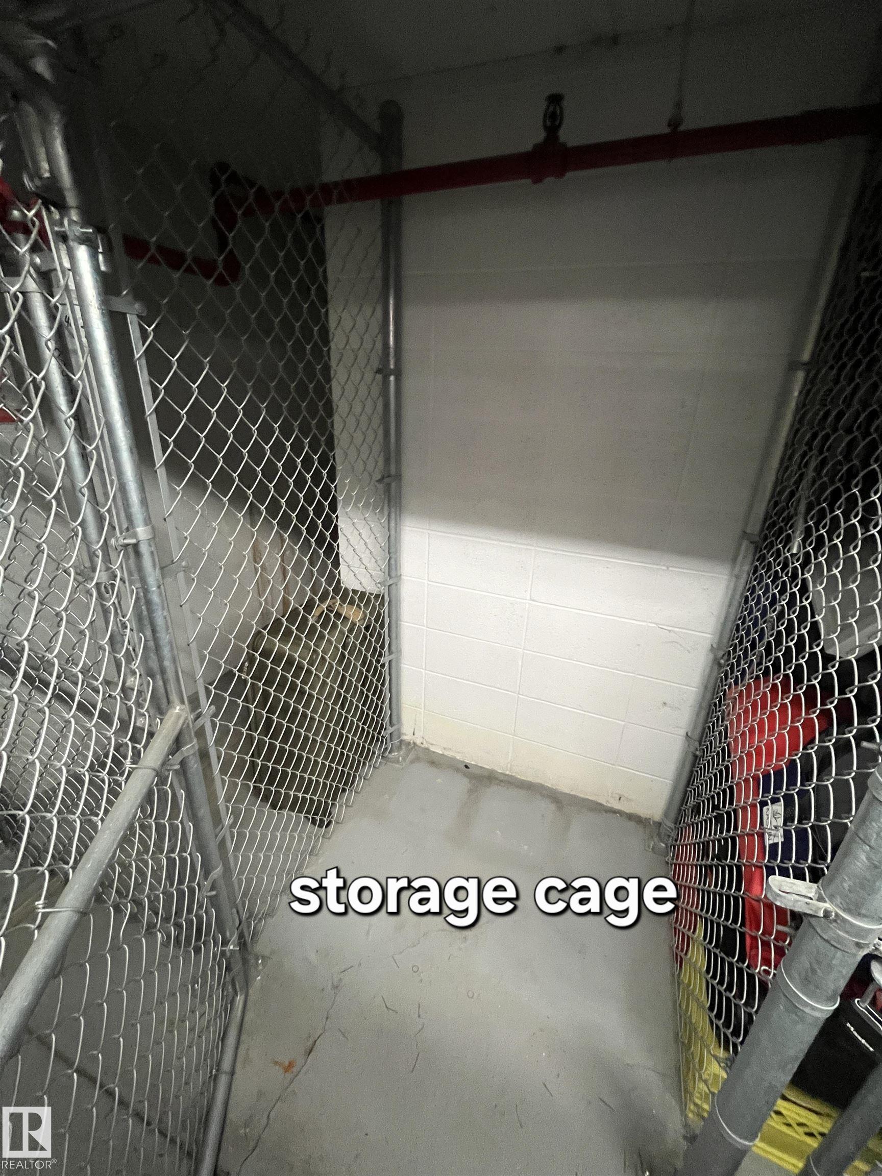 https://zimg.paragon.ice.com/ParagonImages/Property/PM/RAE/225398766/49/0/0/e3e981d66cc3ec0d8bd2ecc6016aab84/1/305dba479c4e6ee972e38612bb230452/225398766-298B3678-6A12-454F-B93B-50B3F3FC4E2E.JPG