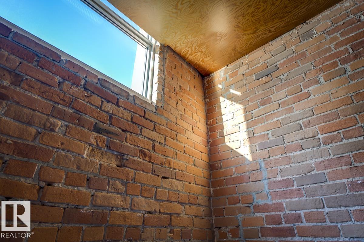 https://zimg.paragon.ice.com/ParagonImages/Property/PM/RAE/225398767/32/0/0/8099de368e9594461df64729c66b77a5/1/0a226ed87a63e7320b8ac983b9a2a1b5/225398767-9d729968-08c4-45b6-bbb6-c9a25125d049.JPG