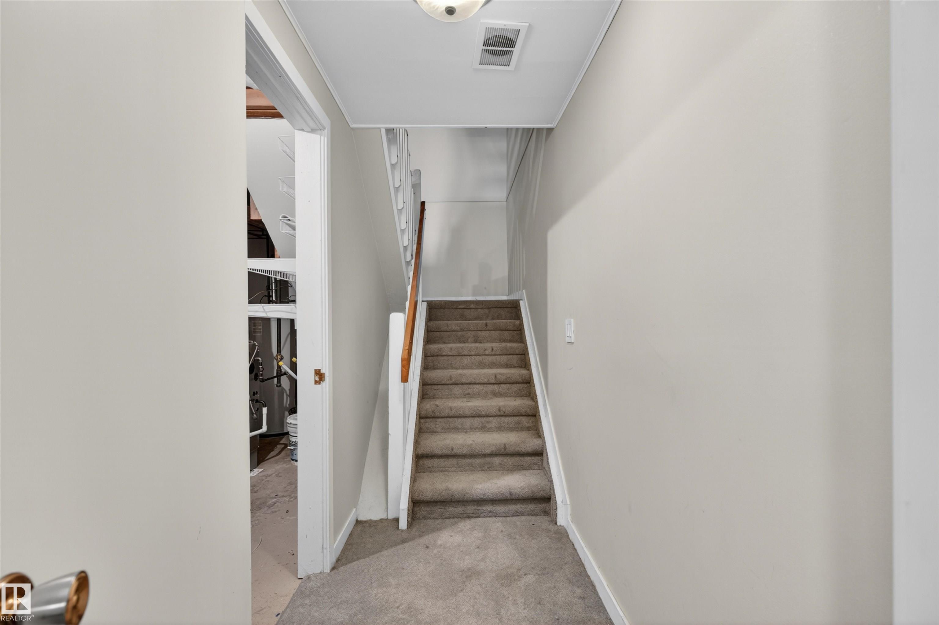 https://zimg.paragon.ice.com/ParagonImages/Property/PM/RAE/225398770/18/0/0/92acbfc99825c8159e75c764421a60bf/1/e421157165b3514993cd66b92df10b85/225398770-b99c94ee-88e3-4b98-9744-420e51e196aa.JPG
