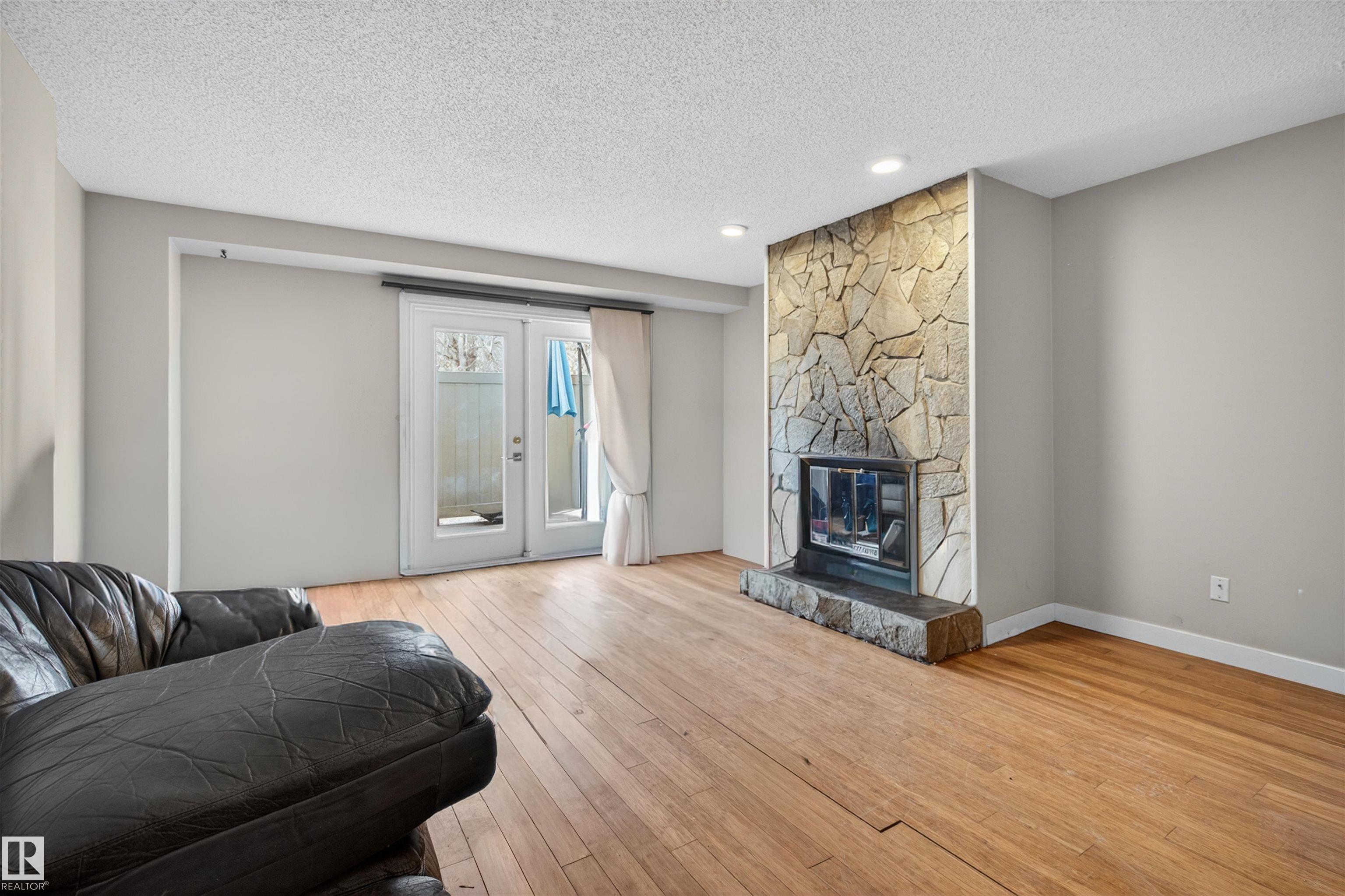 Picture for 10344A 121 ST NW