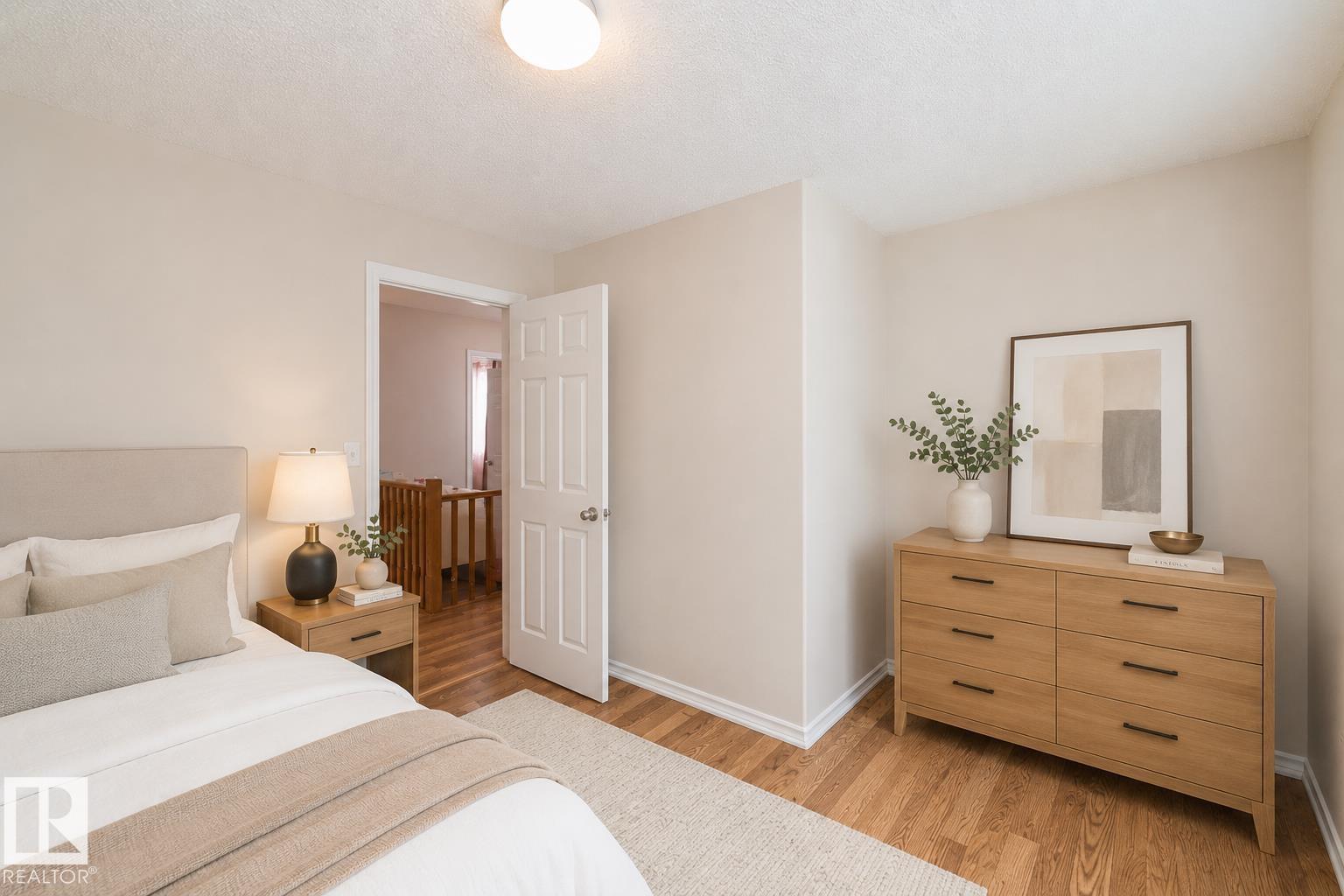 https://zimg.paragon.ice.com/ParagonImages/Property/PM/RAE/225398773/10/0/0/2357fe8d55609dc1c8fd1b731a0f4afb/1/cbcdce9e54b99db3d50efd6aa8fc06f8/225398773-a6d2b530-4638-4849-8fc6-163335f575ed.JPG