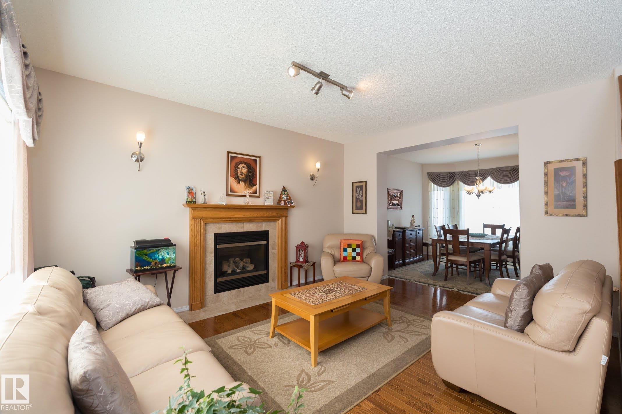 https://zimg.paragon.ice.com/ParagonImages/Property/PM/RAE/225398773/34/0/0/e121e00d411abed4bf5d62fd0c9782c1/1/cbcdce9e54b99db3d50efd6aa8fc06f8/225398773-198586e9-6f4b-4b74-a5b3-591ff25f89e8.JPG