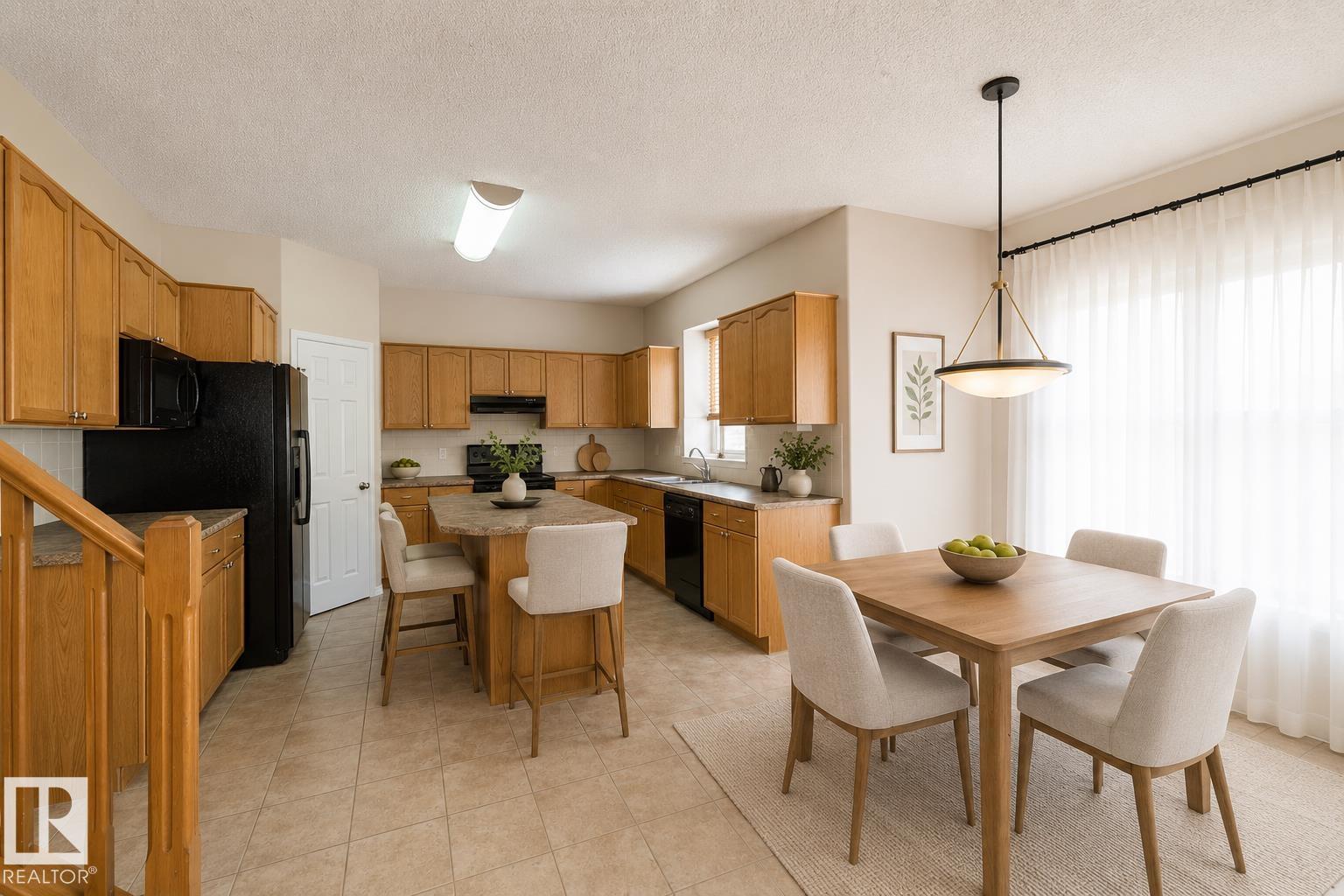 https://zimg.paragon.ice.com/ParagonImages/Property/PM/RAE/225398773/6/0/0/3683b641171dde60488d00c8157310d3/1/cbcdce9e54b99db3d50efd6aa8fc06f8/225398773-90245cac-6c4b-4c83-a718-f03c6624ac5b.JPG