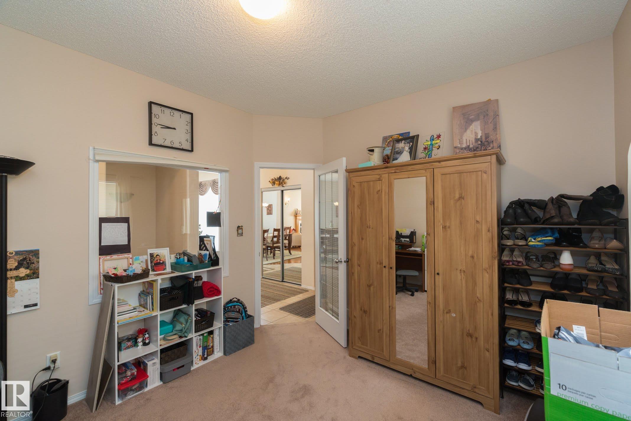 https://zimg.paragon.ice.com/ParagonImages/Property/PM/RAE/225398773/65/0/0/1e6a0901afe53fe252a54b7004323290/1/cbcdce9e54b99db3d50efd6aa8fc06f8/225398773-13a12486-3a7d-4e6e-8a4c-1158f61473f8.JPG