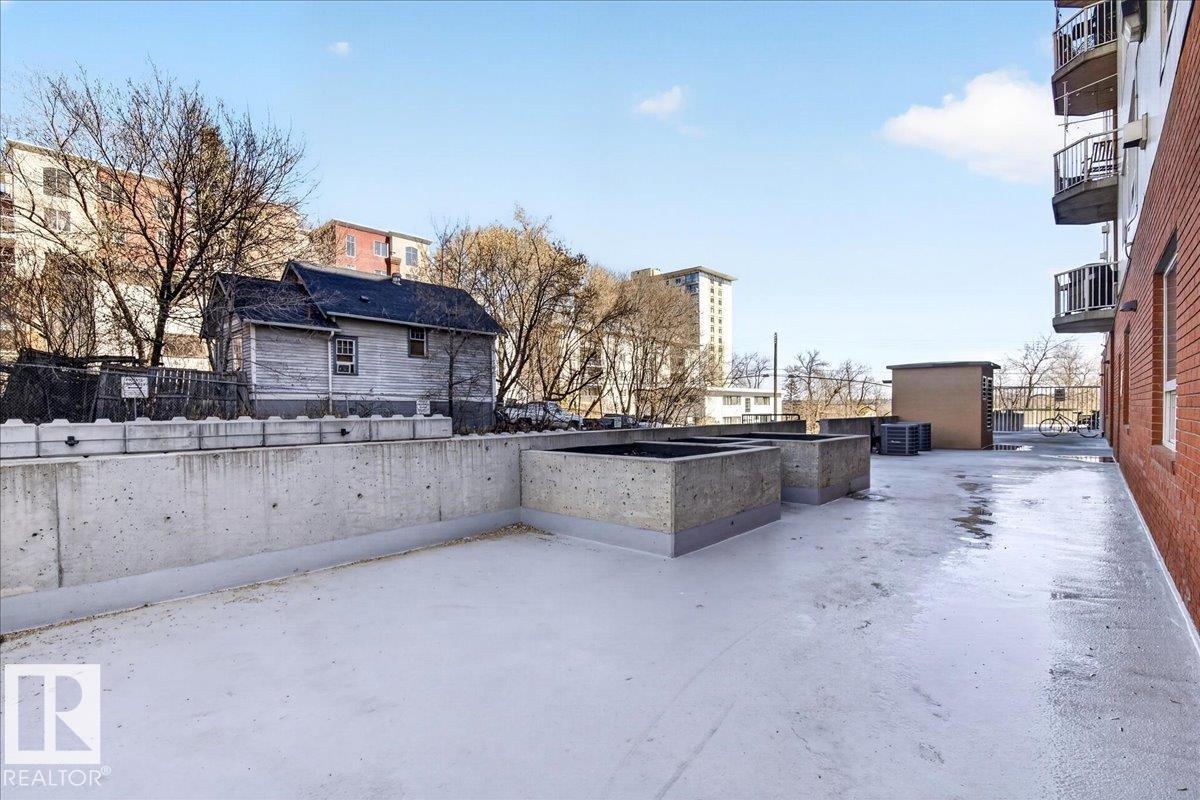 Photo 10 at 701 - 9707 105 Street NW, Downtown, Edmonton