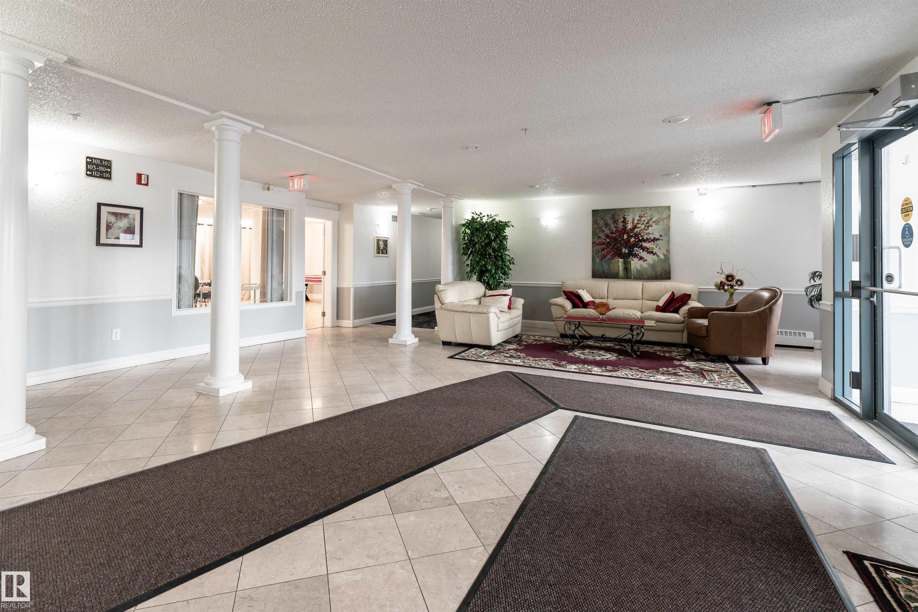 https://zimg.paragon.ice.com/ParagonImages/Property/PM/RAE/225398778/45/0/0/2ed61fcd8d1b2408a4ac268b4769a907/1/bb0a86278310c6fb9de984d50082ab11/225398778-B47A6A9D-B830-4F55-97B3-D2928E3AE6DB.JPG