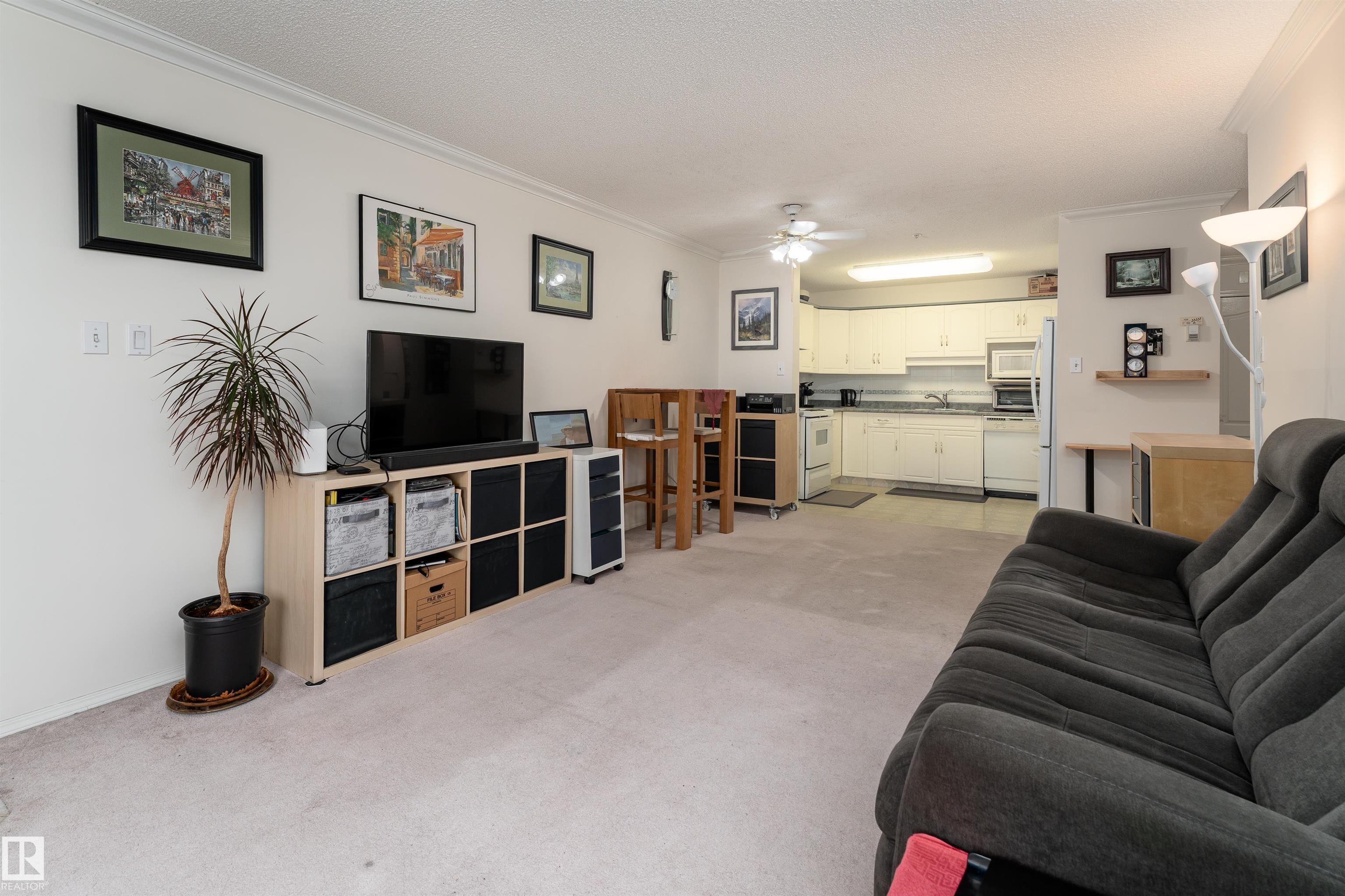 https://zimg.paragon.ice.com/ParagonImages/Property/PM/RAE/225398778/5/0/0/b4011df7569fe7caf0001d3e3697e7af/1/bb0a86278310c6fb9de984d50082ab11/225398778-A2BBB41D-54D6-44F2-ADB9-F4ED78817515.JPG