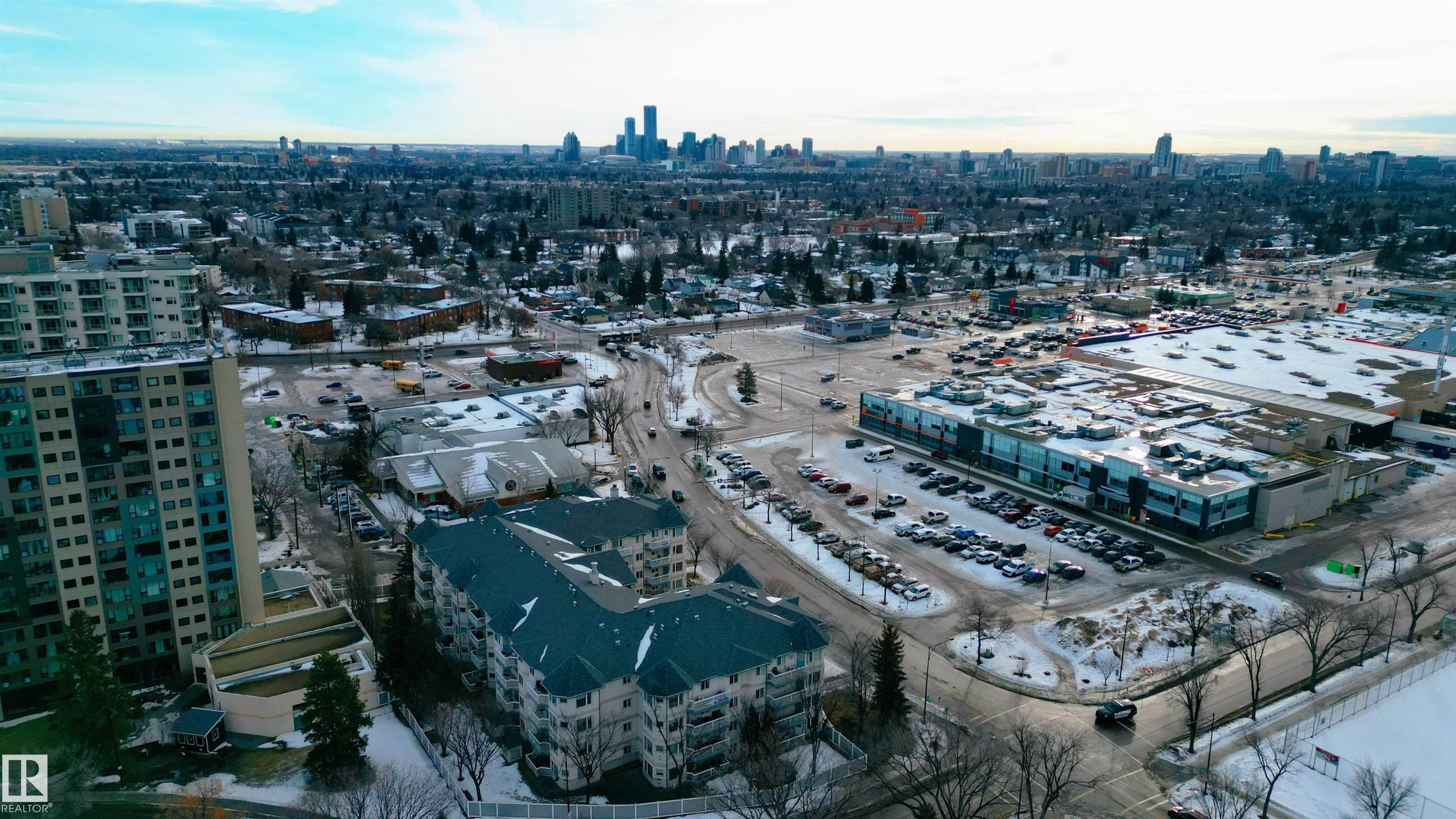 https://zimg.paragon.ice.com/ParagonImages/Property/PM/RAE/225398778/69/0/0/5d4d1c77ee8d32dab8caa3def555b4bd/1/bb0a86278310c6fb9de984d50082ab11/225398778-47C91EE0-F1D5-4687-B953-C6B611FECE24.JPG