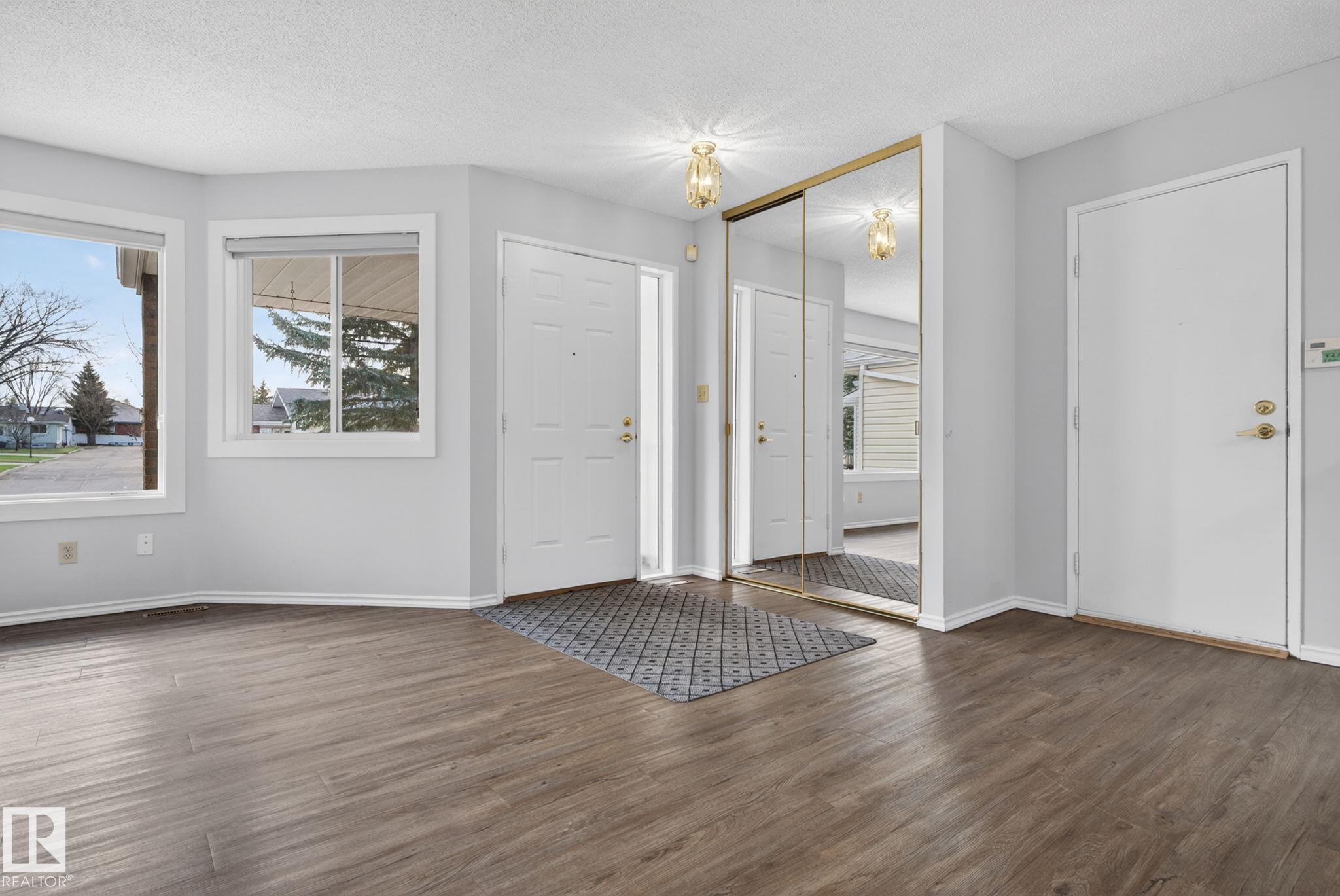 Picture for #46 903 109 ST NW