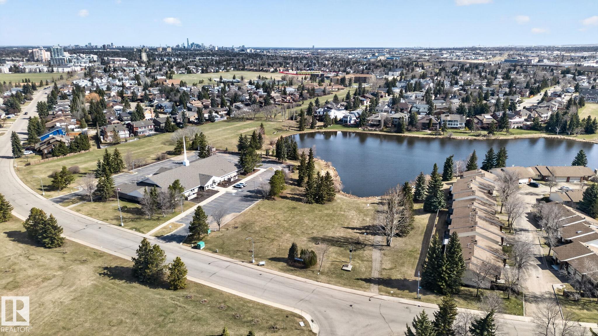 https://zimg.paragon.ice.com/ParagonImages/Property/PM/RAE/225398786/44/0/0/cf316eff6f2135fa3f7d06846d19bdd6/1/61d58d9d4ff95c08a66ba36ef8b2fafb/225398786-5a979393-37f5-4802-8bc8-deba8feb11b4.JPG
