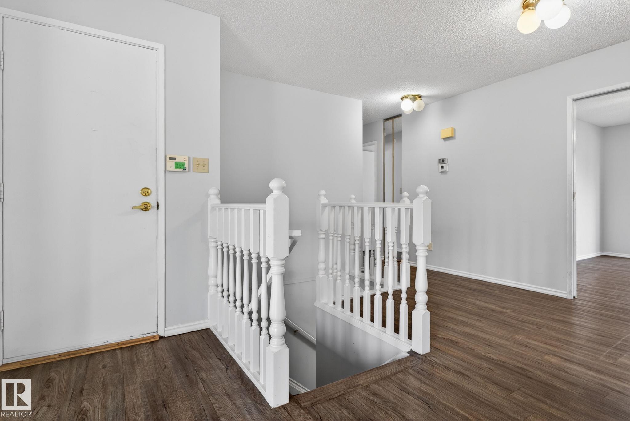 https://zimg.paragon.ice.com/ParagonImages/Property/PM/RAE/225398786/9/0/0/18056c7997c7db4cd00408793edb2672/1/61d58d9d4ff95c08a66ba36ef8b2fafb/225398786-1cf63d7d-f78c-41ce-962c-980cc0eec5da.JPG