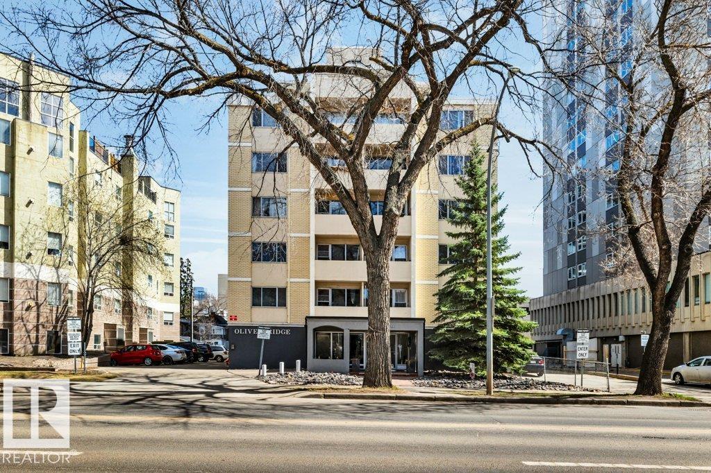 Photo 6 at 403 - 10021 116 Street NW, Wîhkwêntôwin, Edmonton