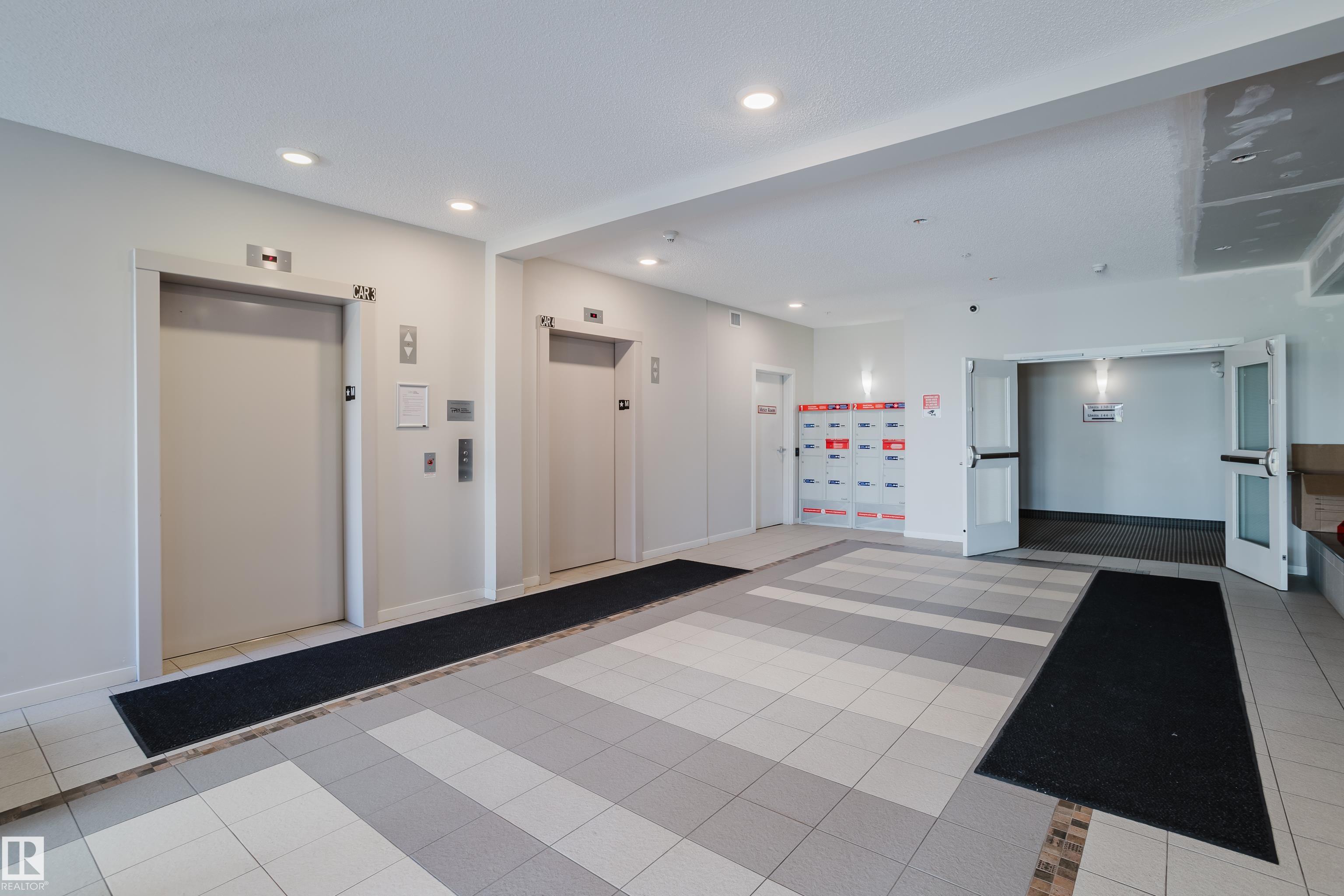 https://zimg.paragon.ice.com/ParagonImages/Property/PM/RAE/225398794/37/0/0/420cd3eb4b4b079ade2b57660f39c613/1/849725a8841b7c6cc02a2793236ba725/225398794-5c6579d8-1815-4fa6-bacd-23efe16f1718.JPG