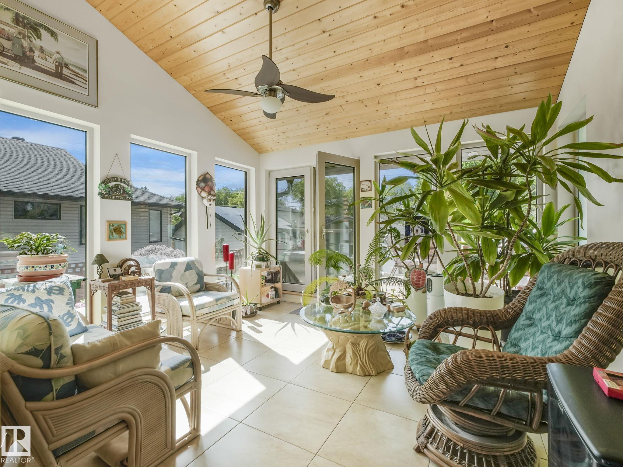 https://zimg.paragon.ice.com/ParagonImages/Property/PM/RAE/225398796/15/0/0/09d04c200e0c6527ad0fd6179aaf7959/1/90b55fcdf84c4ff13dd45e3b8ef5e34b/225398796-7E796AFD-CB98-4B77-96EC-06526511F610.JPG