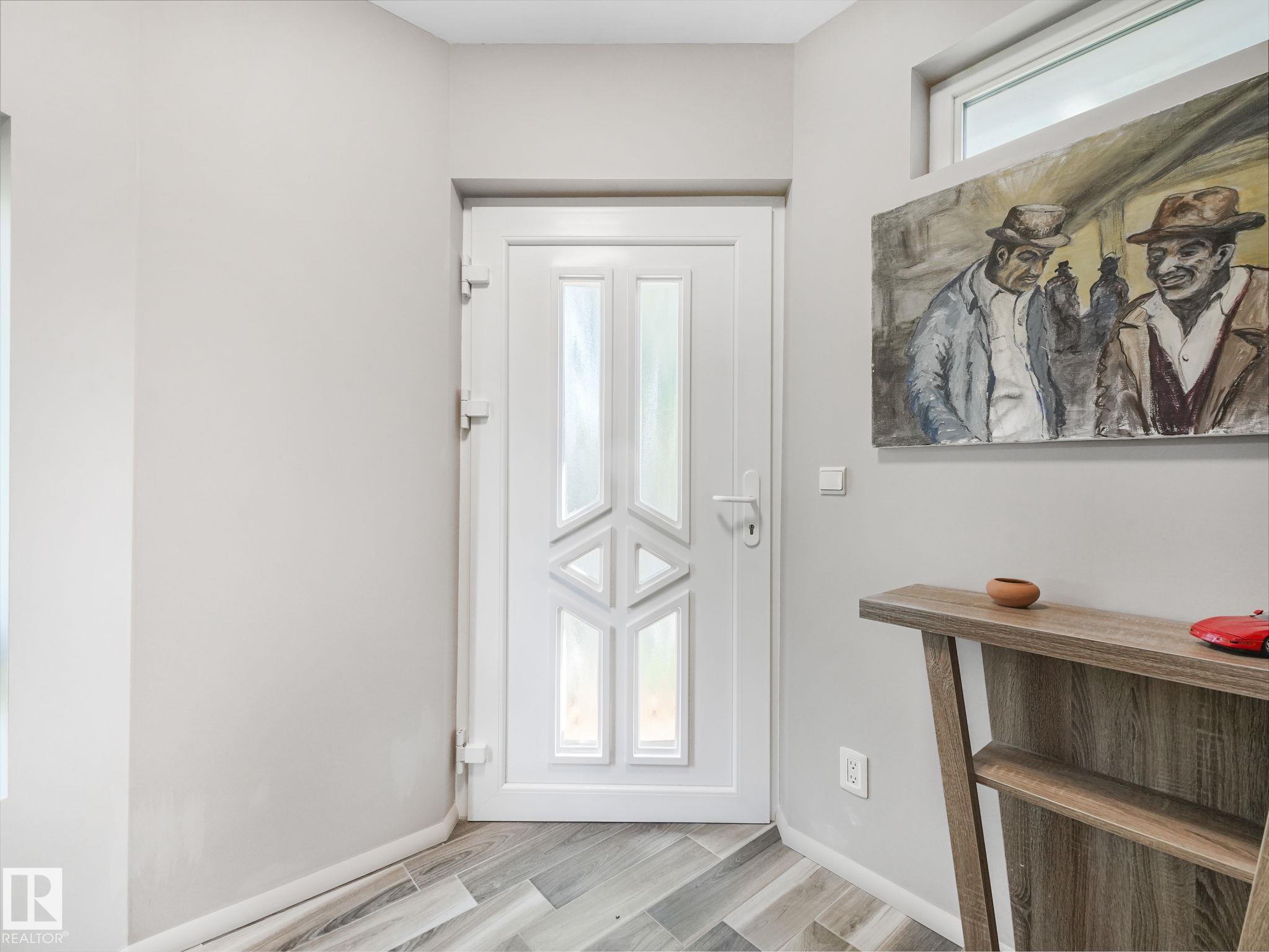 Photo 18 at 10961 75 Avenue NW, McKernan, Edmonton