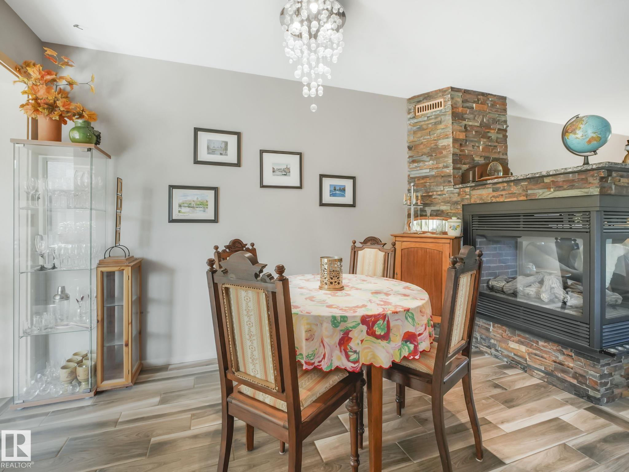 Photo 7 at 10961 75 Avenue NW, McKernan, Edmonton