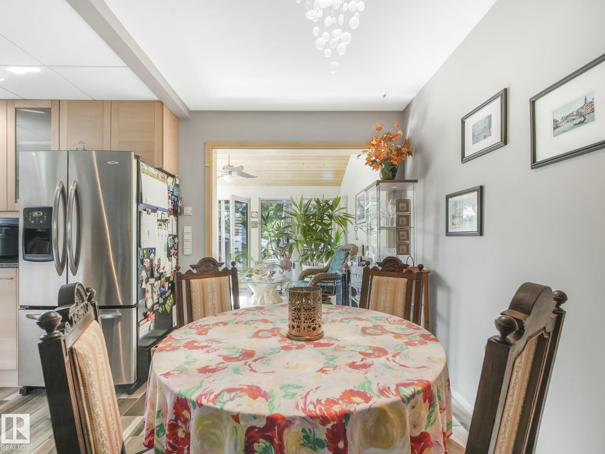 Photo 8 at 10961 75 Avenue NW, McKernan, Edmonton