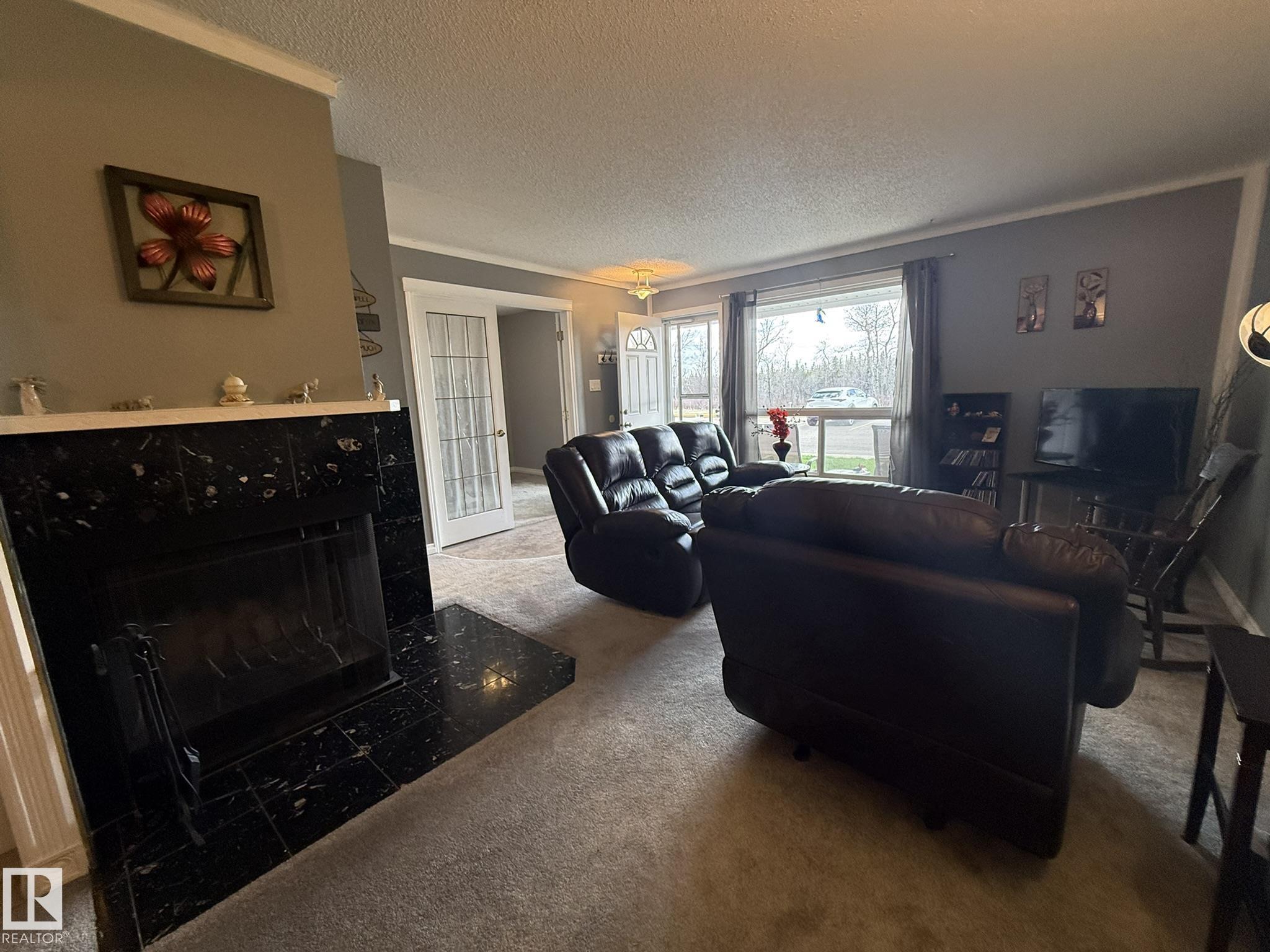 Picture for #5 2204 118 ST NW