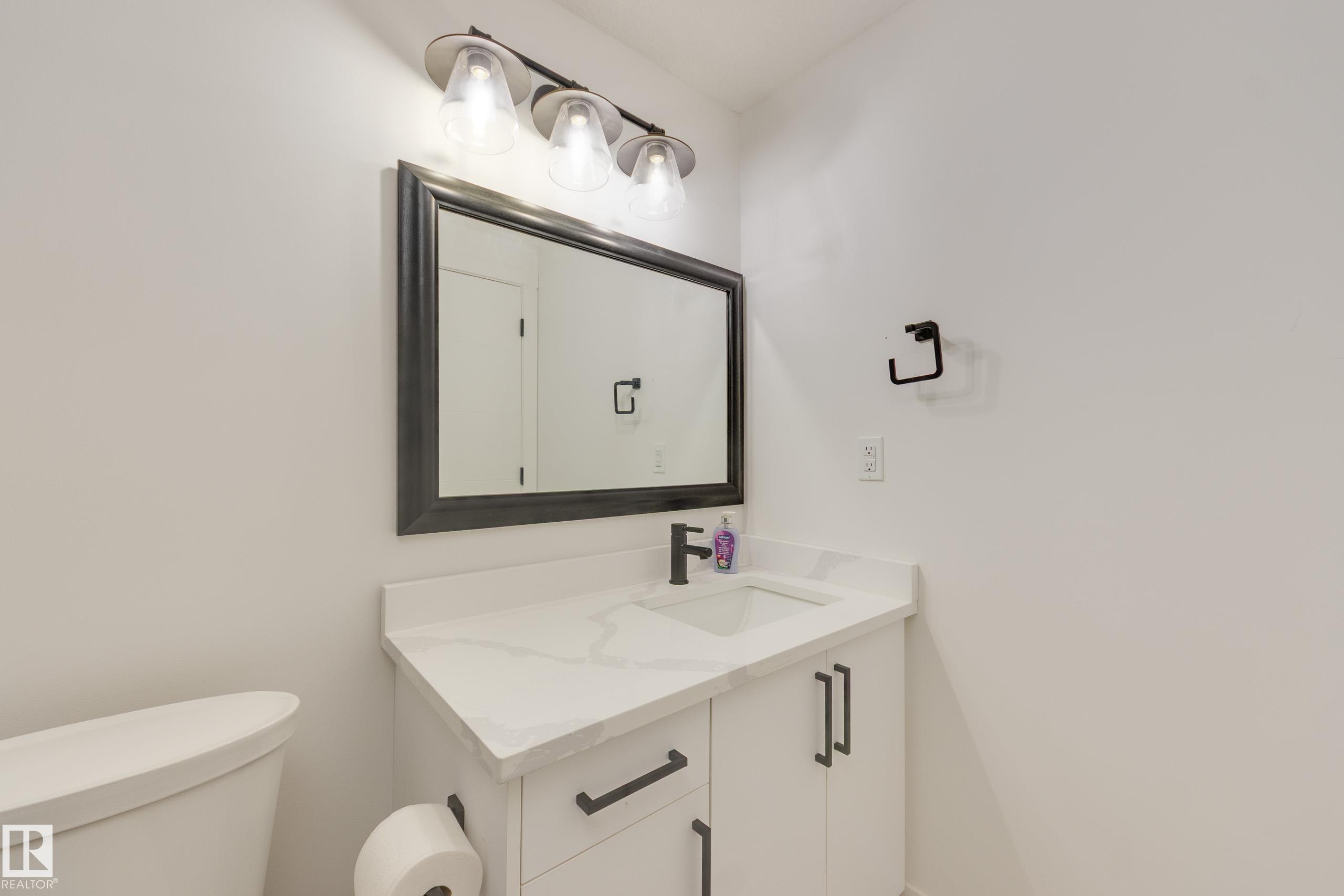 Photo 34 at 10954 135 Street NW, North Glenora, Edmonton