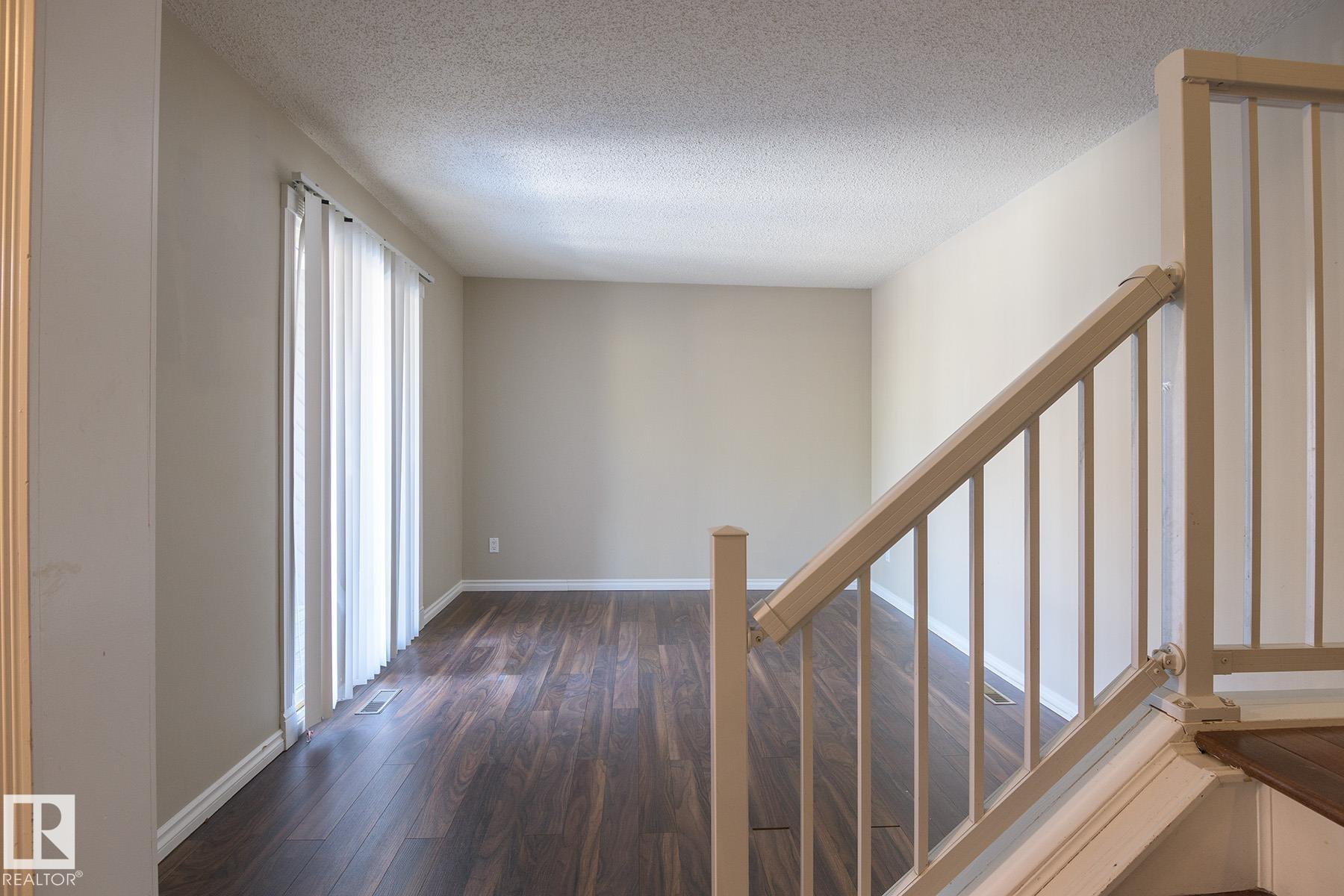 Picture for 8039 27 AV NW