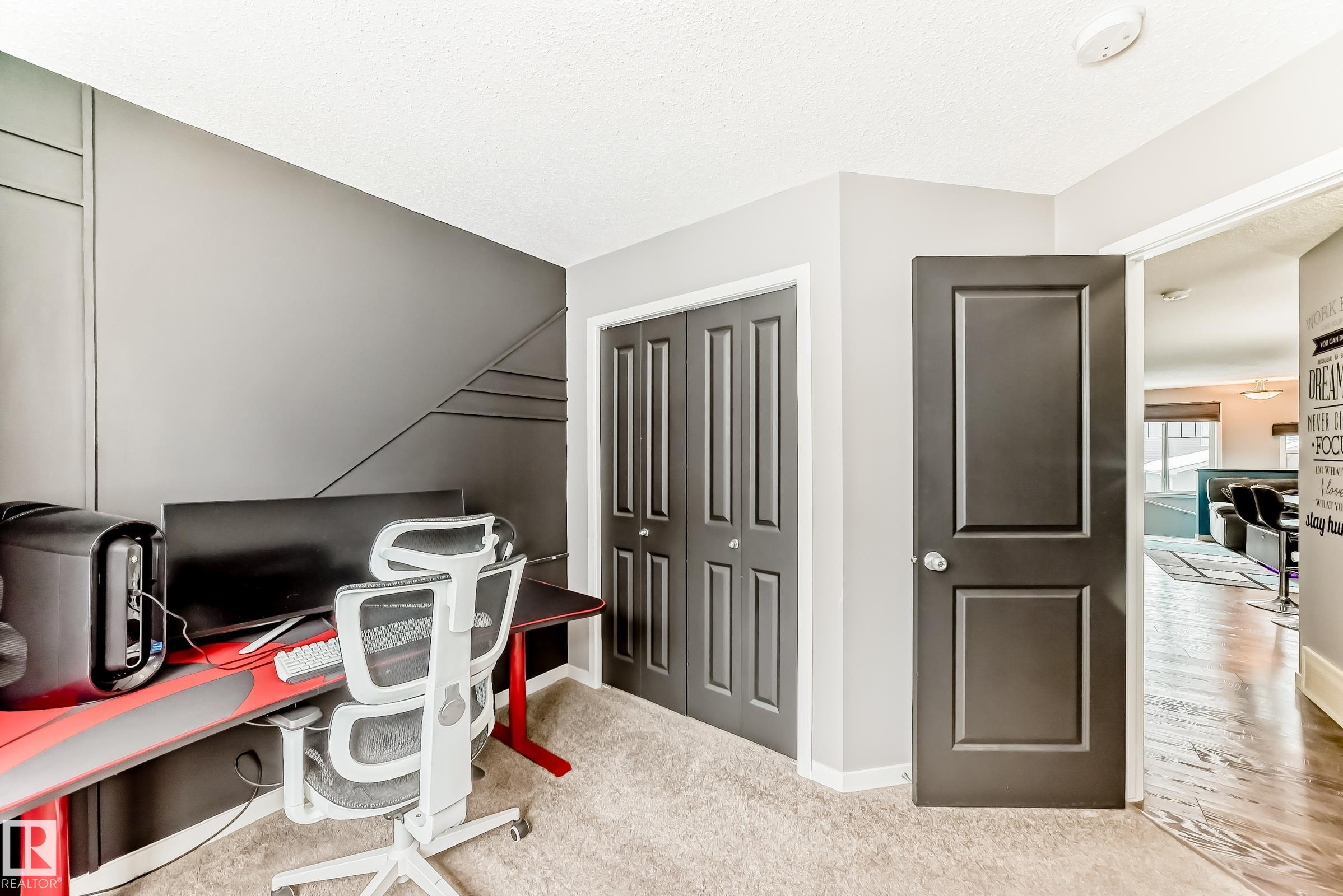 https://zimg.paragon.ice.com/ParagonImages/Property/PM/RAE/225398810/14/0/0/13918e1ceb23fc67e48ab331122a8248/1/2859788c14e1002a79abbabfc30a52d6/225398810-02A00605-4C2E-4568-BBA1-D859EE466E93.JPG
