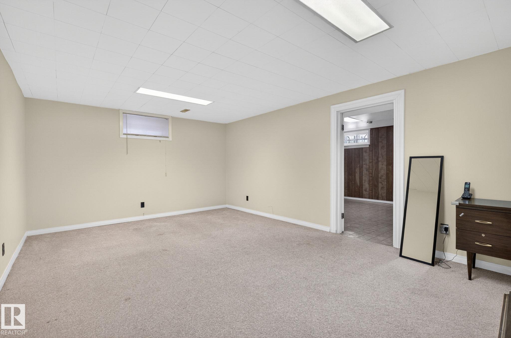 Photo 26 at 10719 152 Street NW, High Park, Edmonton