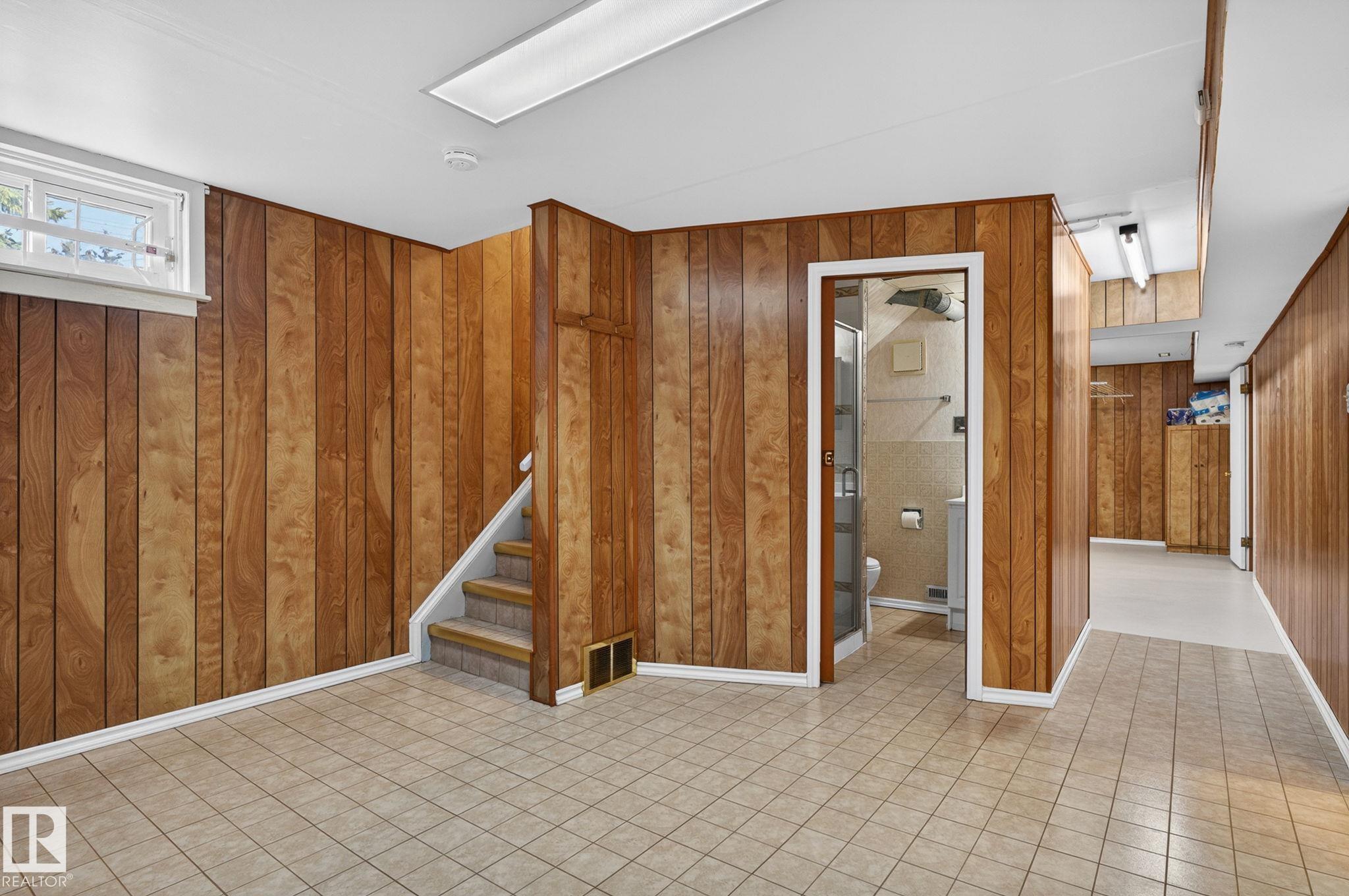 Photo 30 at 10719 152 Street NW, High Park, Edmonton
