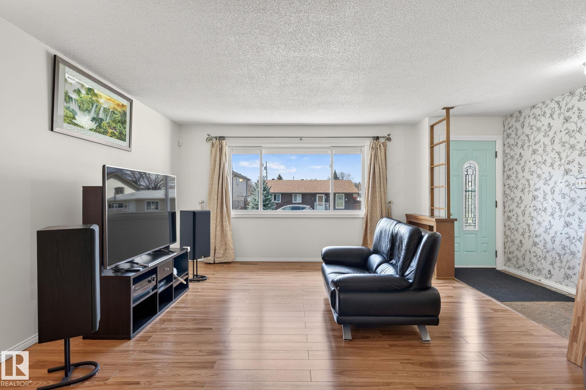 10719 152 Street NW, High Park, Edmonton