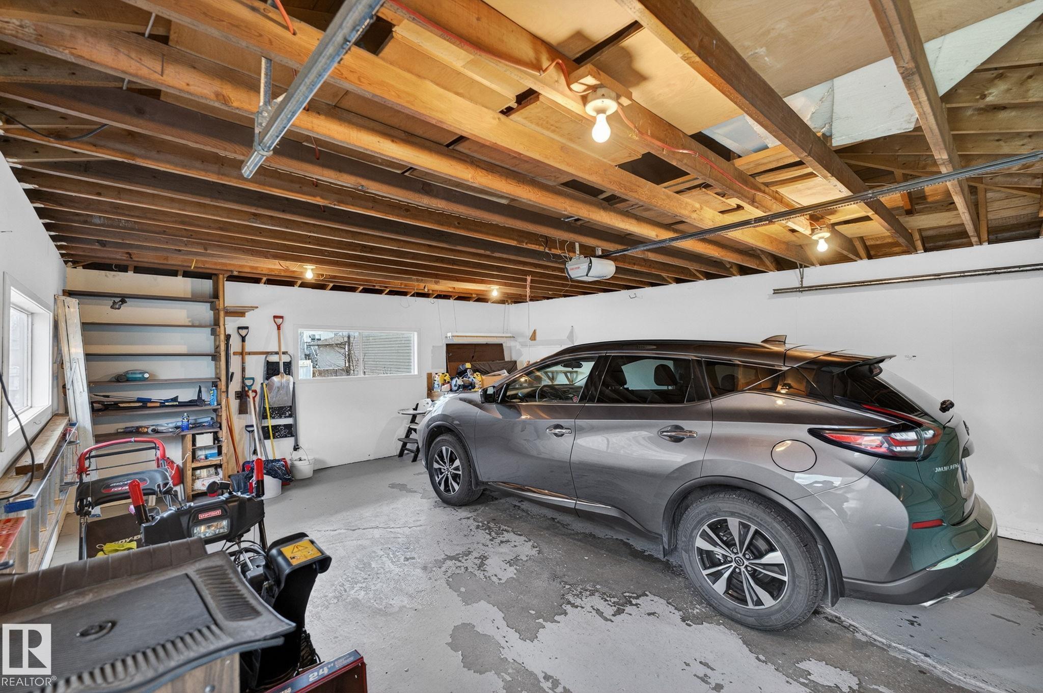 Photo 36 at 10719 152 Street NW, High Park, Edmonton