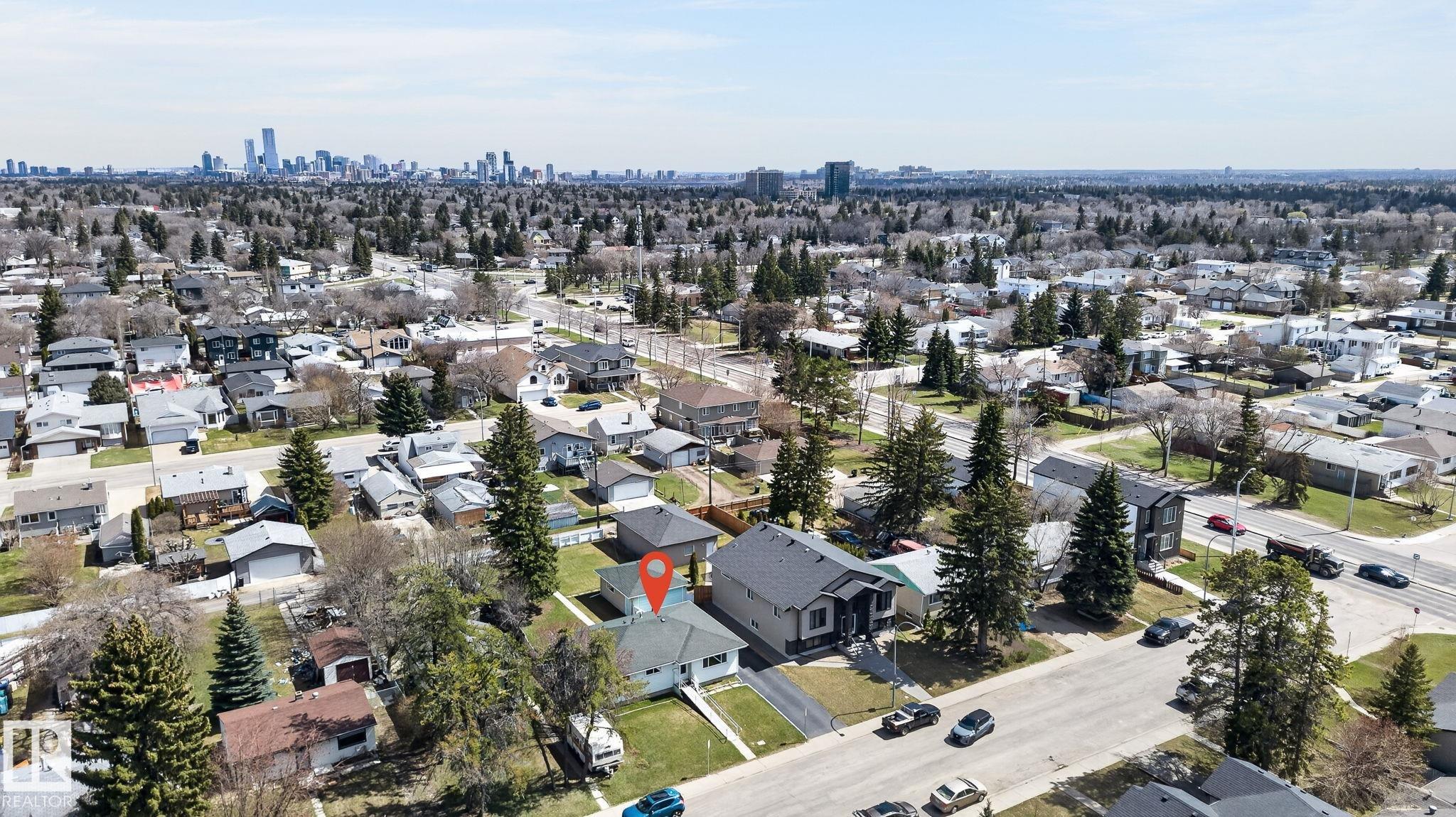 Photo 55 at 10719 152 Street NW, High Park, Edmonton
