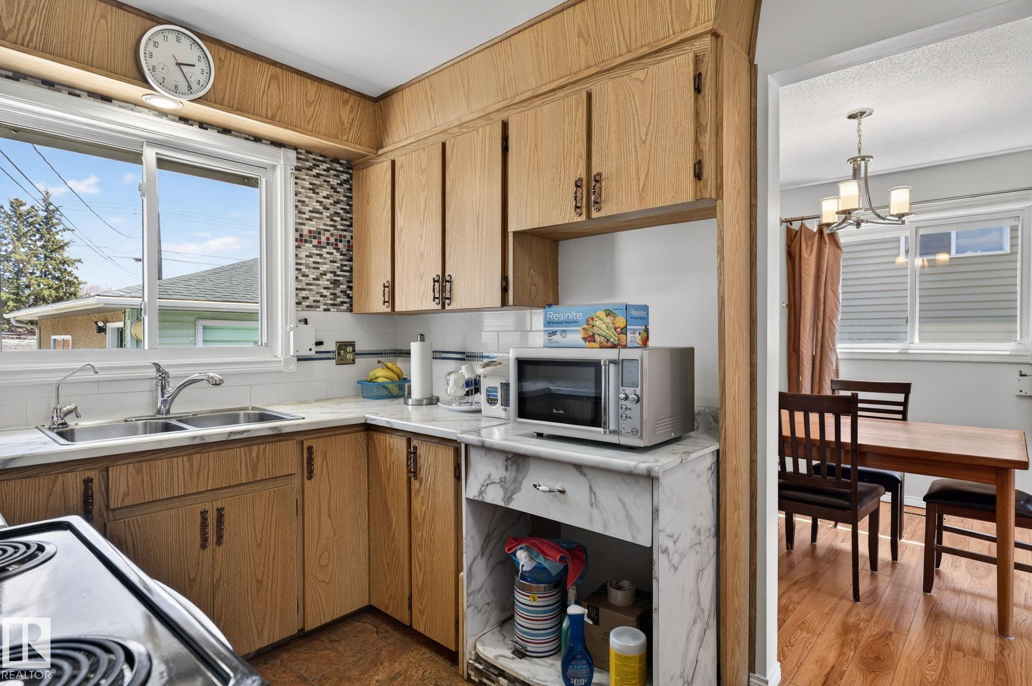 Photo 8 at 10719 152 Street NW, High Park, Edmonton