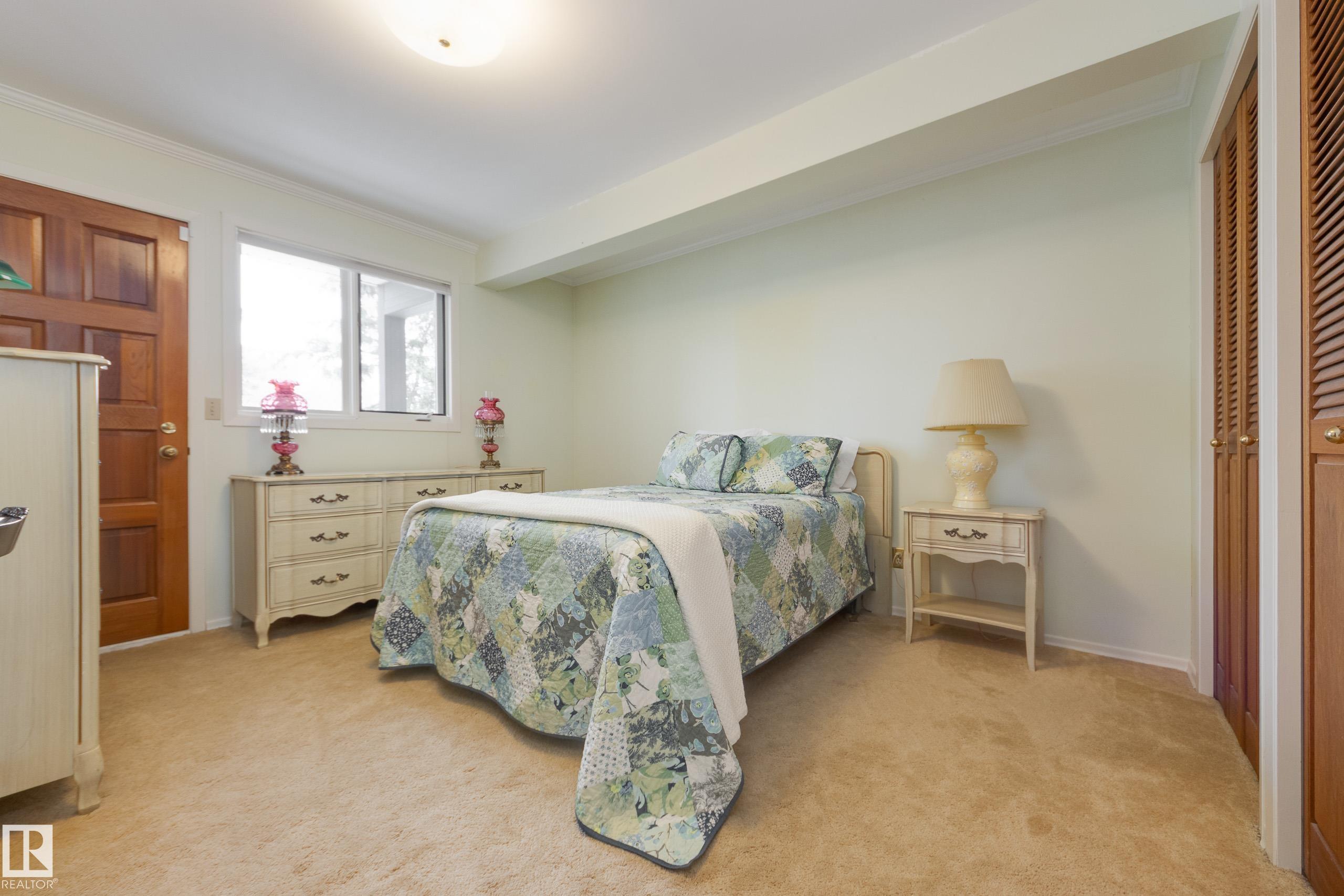 Photo 31 at 8444 118 Street NW, Windsor Park, Edmonton