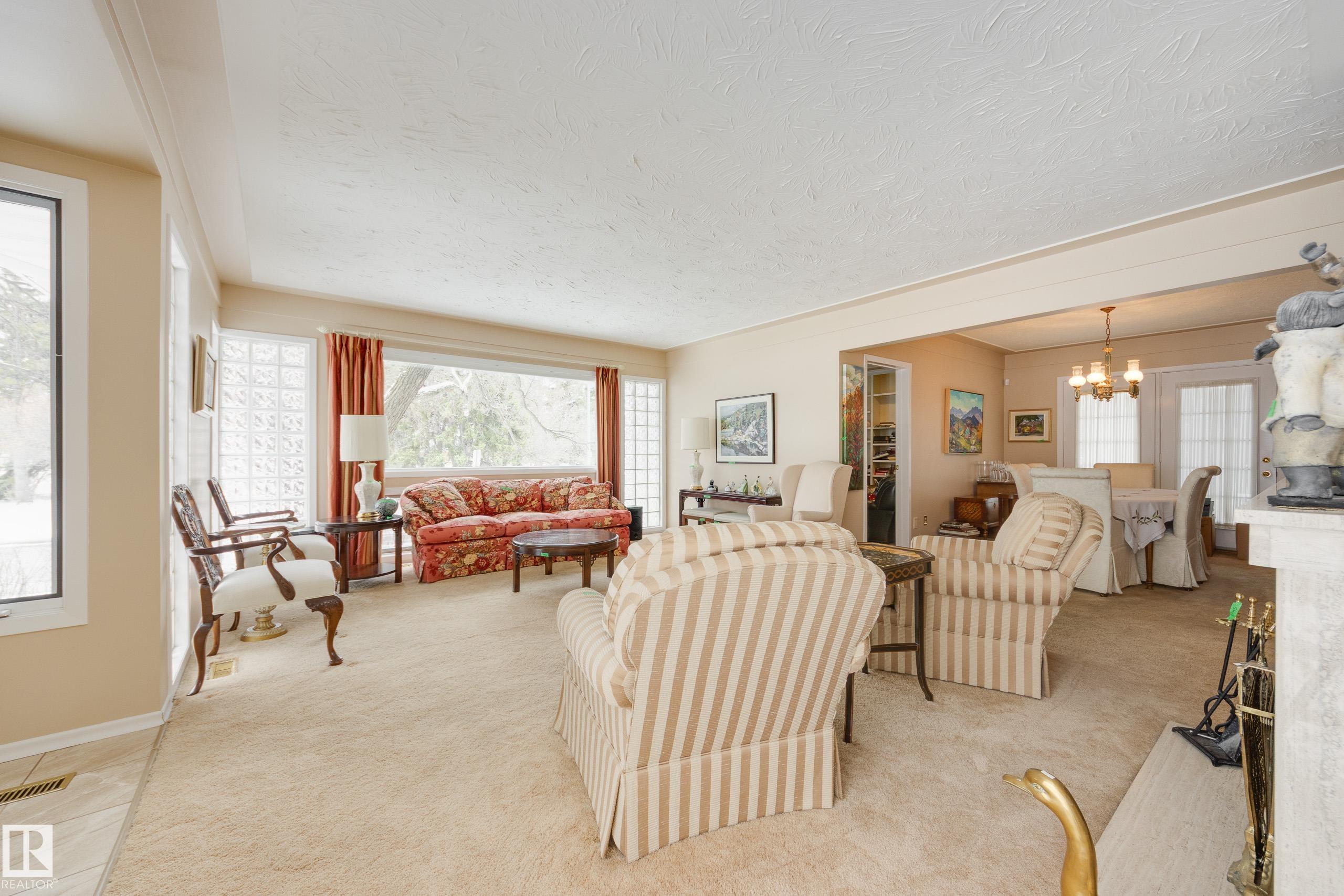 Photo 7 at 8444 118 Street NW, Windsor Park, Edmonton