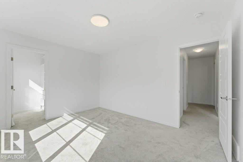 https://zimg.paragon.ice.com/ParagonImages/Property/PM/RAE/225398824/27/0/0/8f8003ef6c74ce4c1b3c19ae03e13398/1/69a6b81329b0d6b30cce134c2960255a/225398824-c99963c1-ed67-4ffa-8eed-c525ae3f409c.JPG