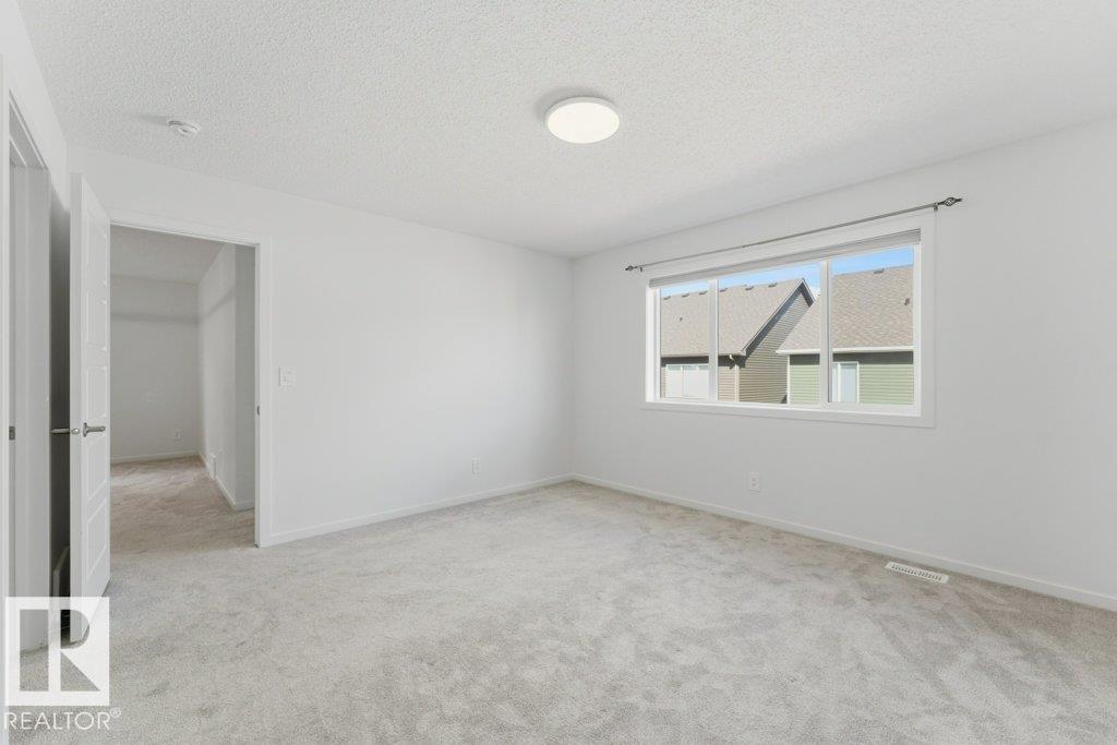 https://zimg.paragon.ice.com/ParagonImages/Property/PM/RAE/225398824/33/0/0/5240d8ce7682a1b6af624b67d37f2e92/1/69a6b81329b0d6b30cce134c2960255a/225398824-a05b7312-ee5c-4b14-8aa3-dcbafd48e909.JPG