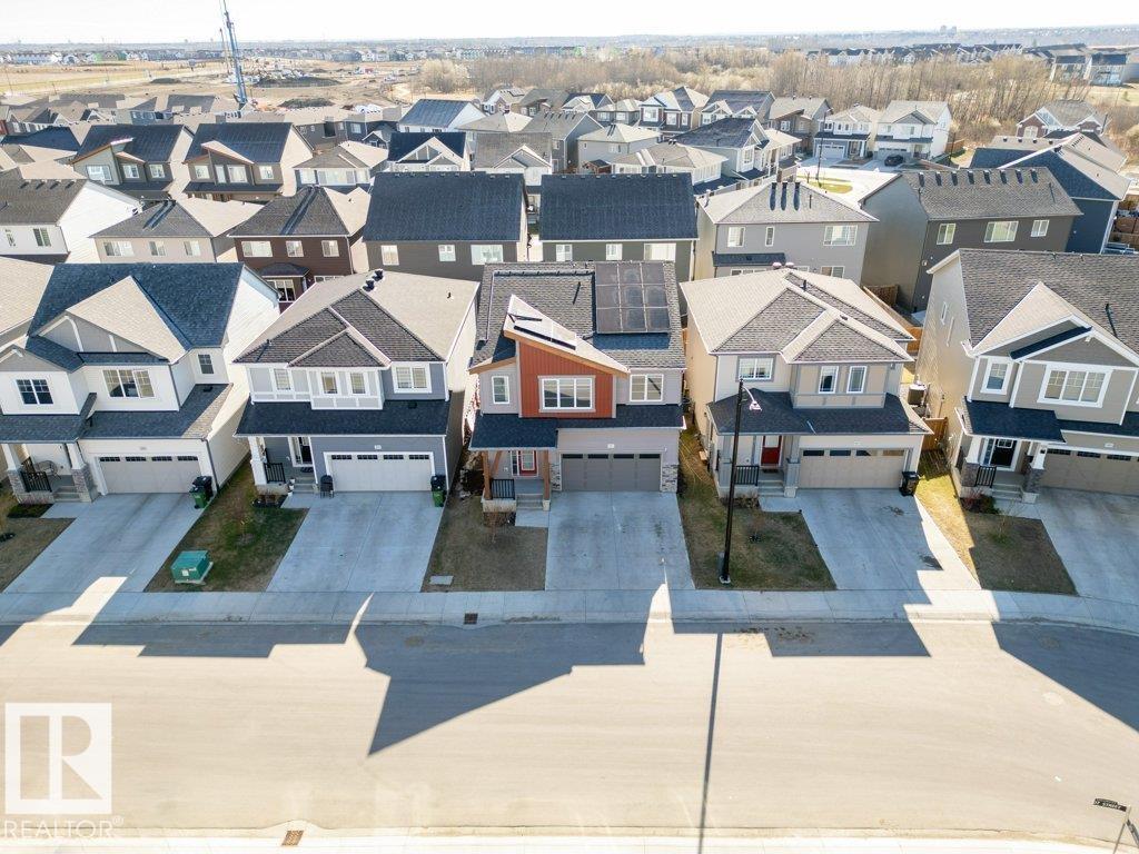 https://zimg.paragon.ice.com/ParagonImages/Property/PM/RAE/225398824/59/0/0/357e622d7d3e6154060b0ccf7d21ae67/1/69a6b81329b0d6b30cce134c2960255a/225398824-480c8a05-2173-4b31-beec-58b28cc981ee.JPG