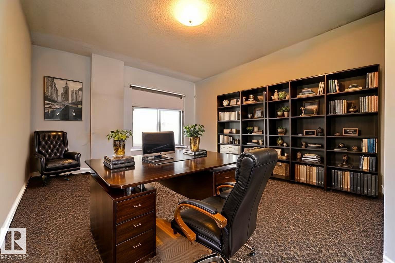 Photo 13 at 608 - 10021 116 Street NW, Wîhkwêntôwin, Edmonton