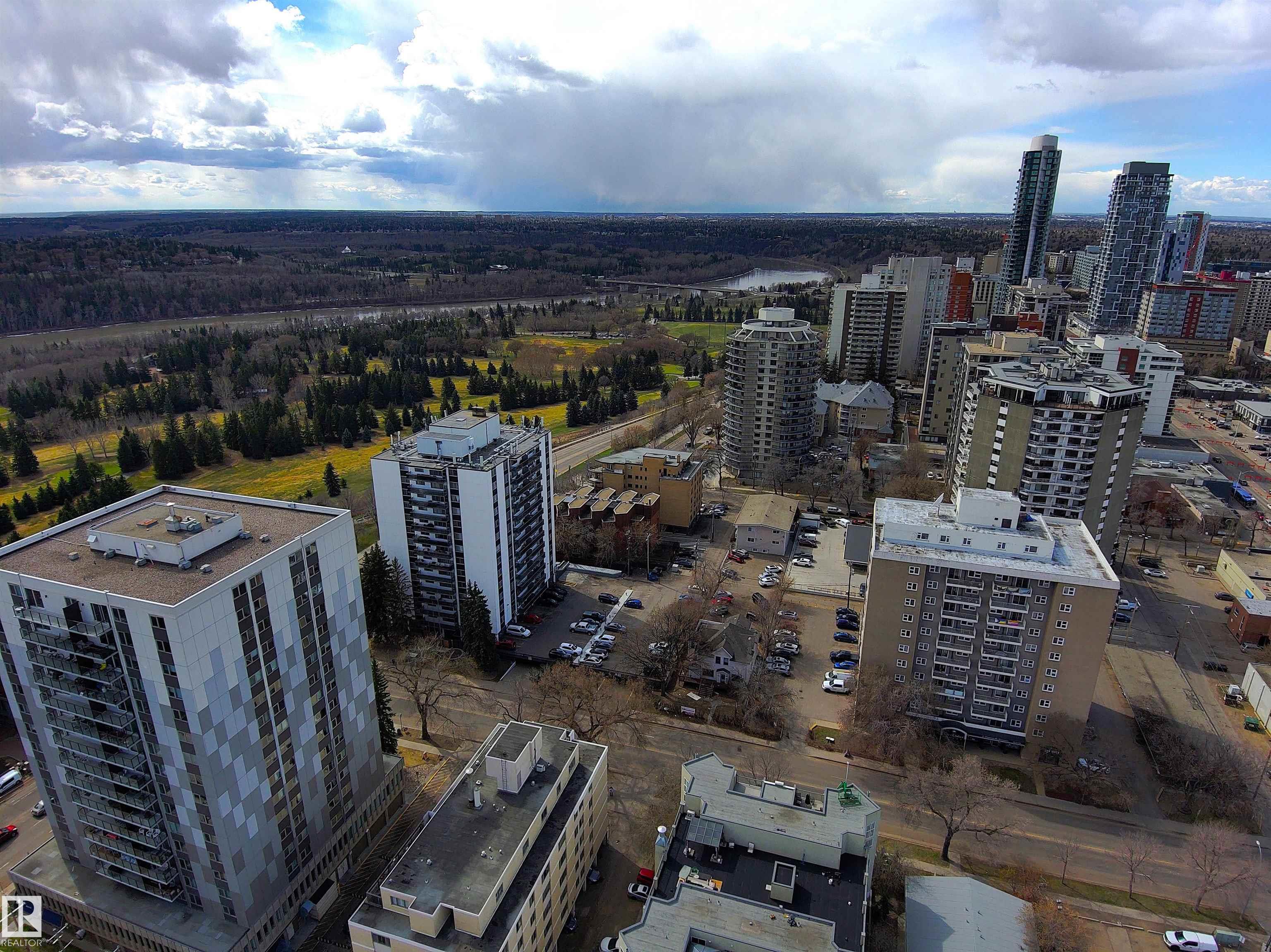 Photo 27 at 608 - 10021 116 Street NW, Wîhkwêntôwin, Edmonton