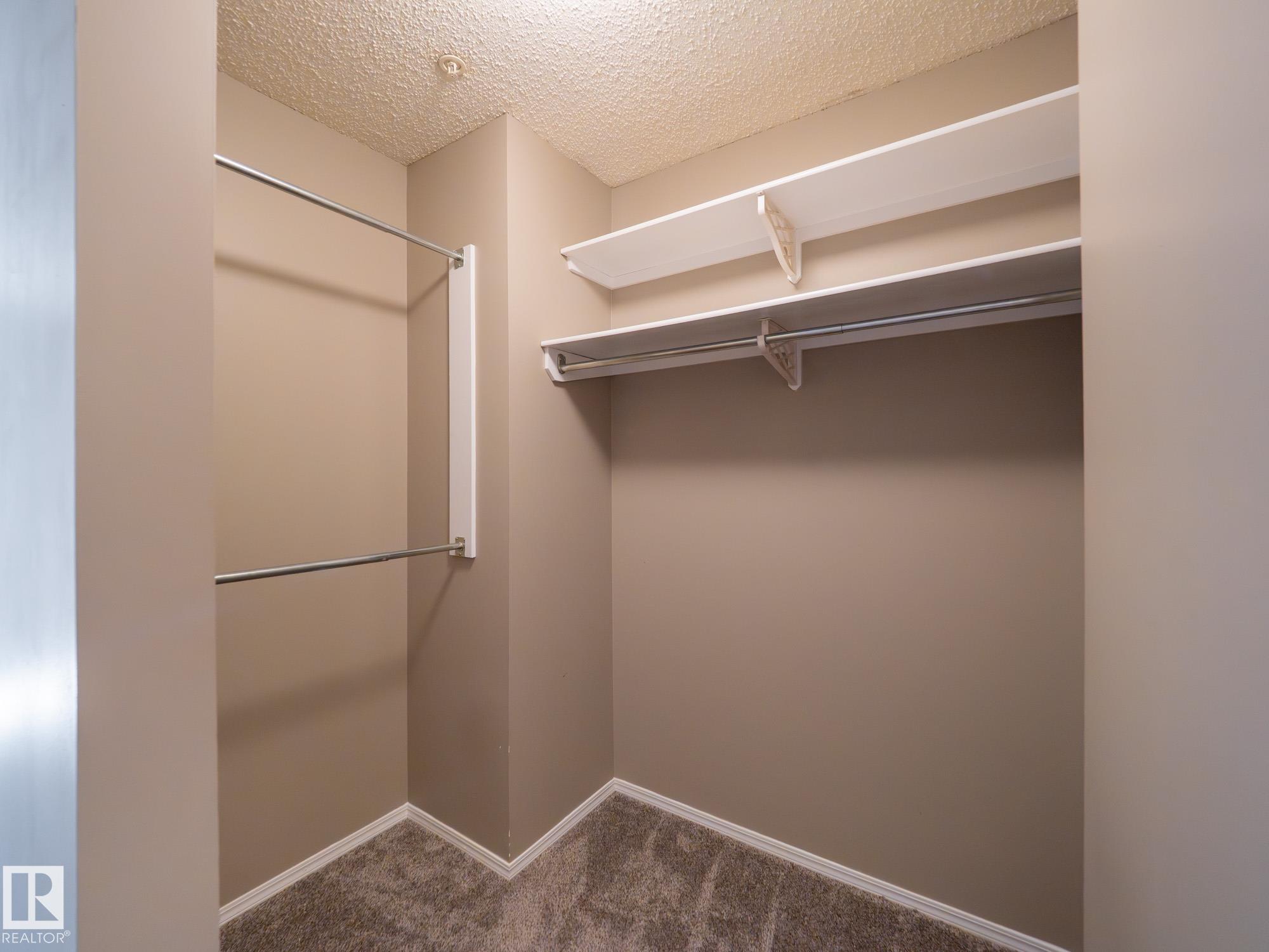 https://zimg.paragon.ice.com/ParagonImages/Property/PM/RAE/225398836/13/0/0/6072bf7e1cddab5933ac63db4ab22e0c/1/e3ca357cb507fbb1c3c4dcb536fb9118/225398836-2c5cdf39-d191-496f-9c76-8f3247d4fec3.JPG